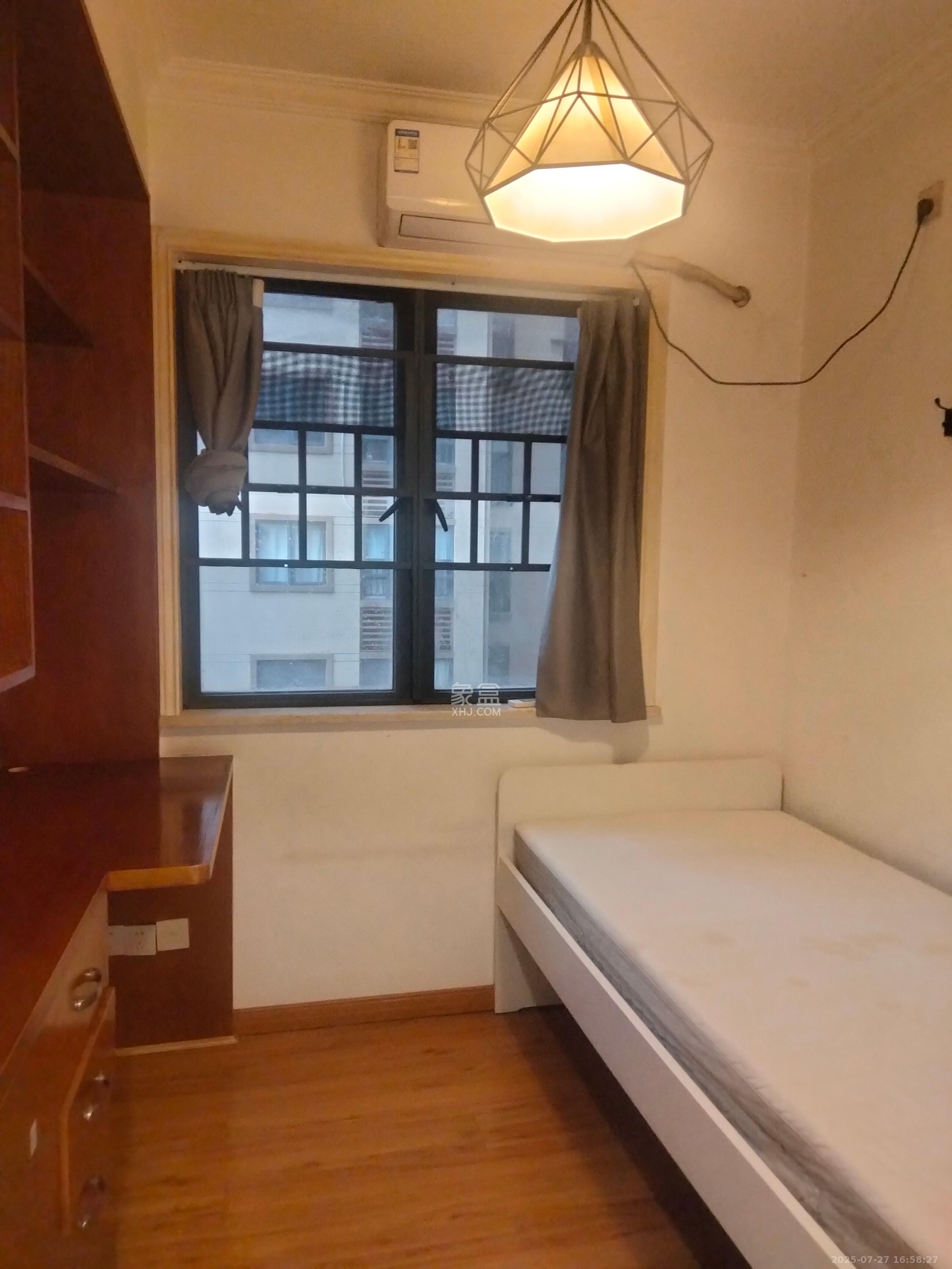 中建芙蓉嘉苑 3室2厅1卫 2200.0元/月 中建芙蓉嘉苑 3室2厅1卫 2200.0元/月室内图