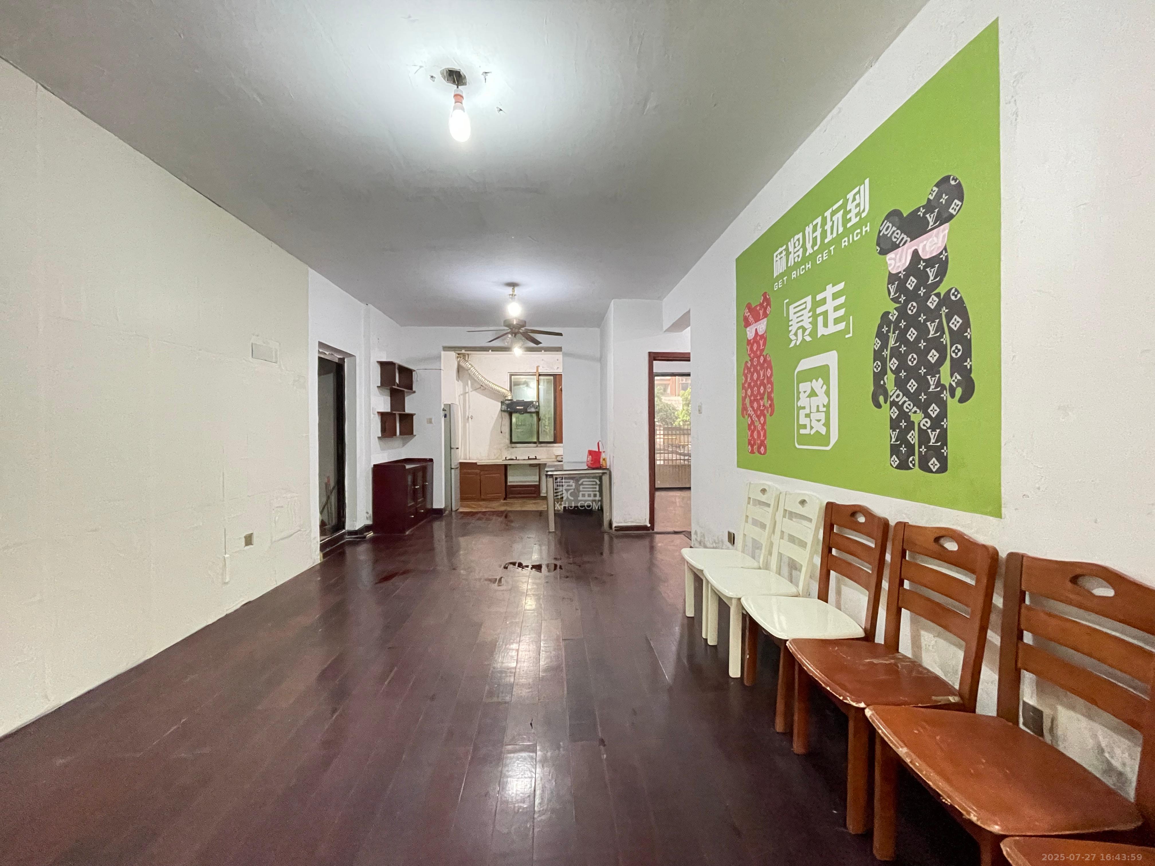 乾源国际  3室2厅1卫    1300.0元/月 乾源国际  3室2厅1卫    1300.0元/月室内图