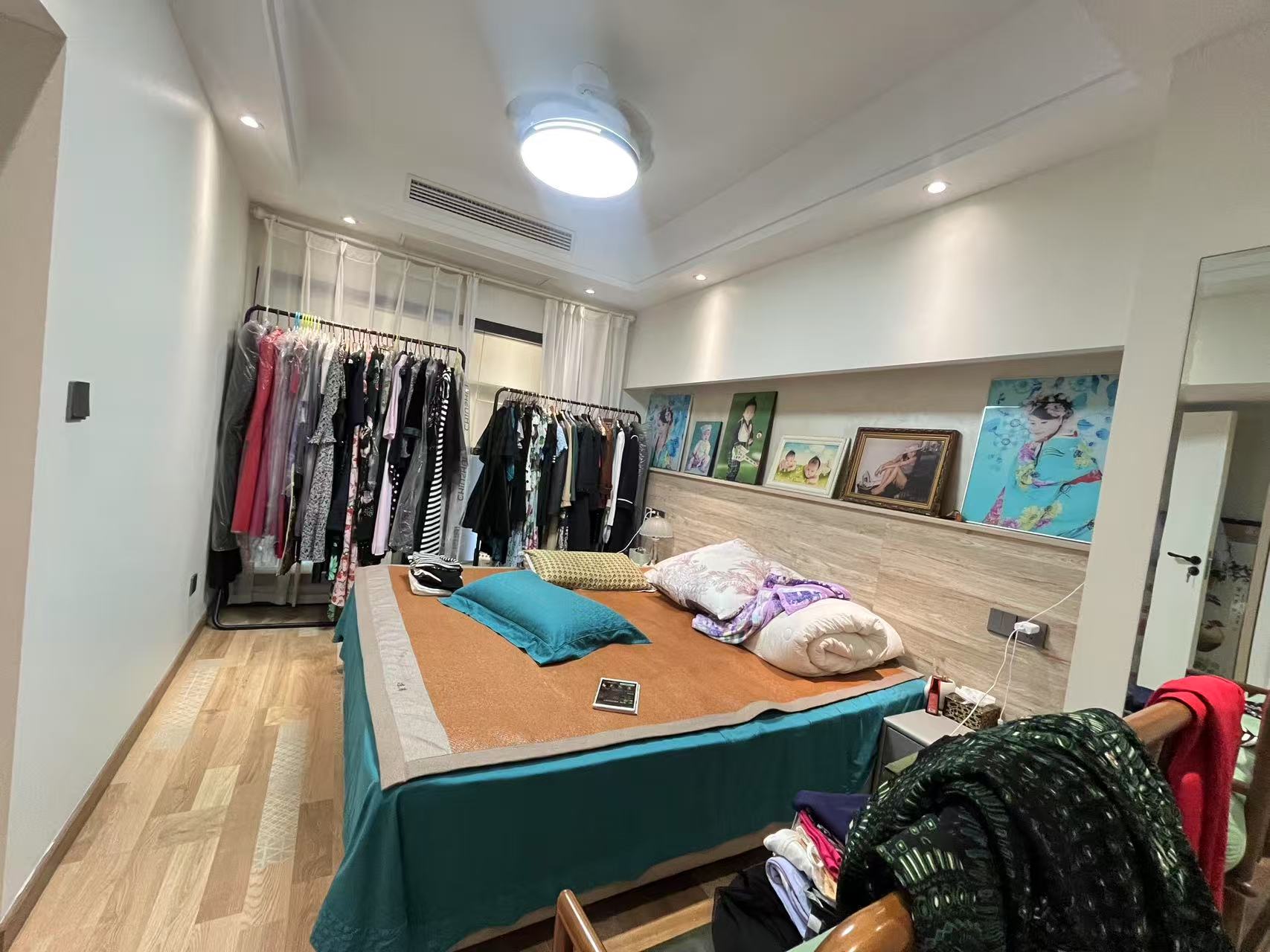 时代华府  1室2厅1卫    30.8万室内图