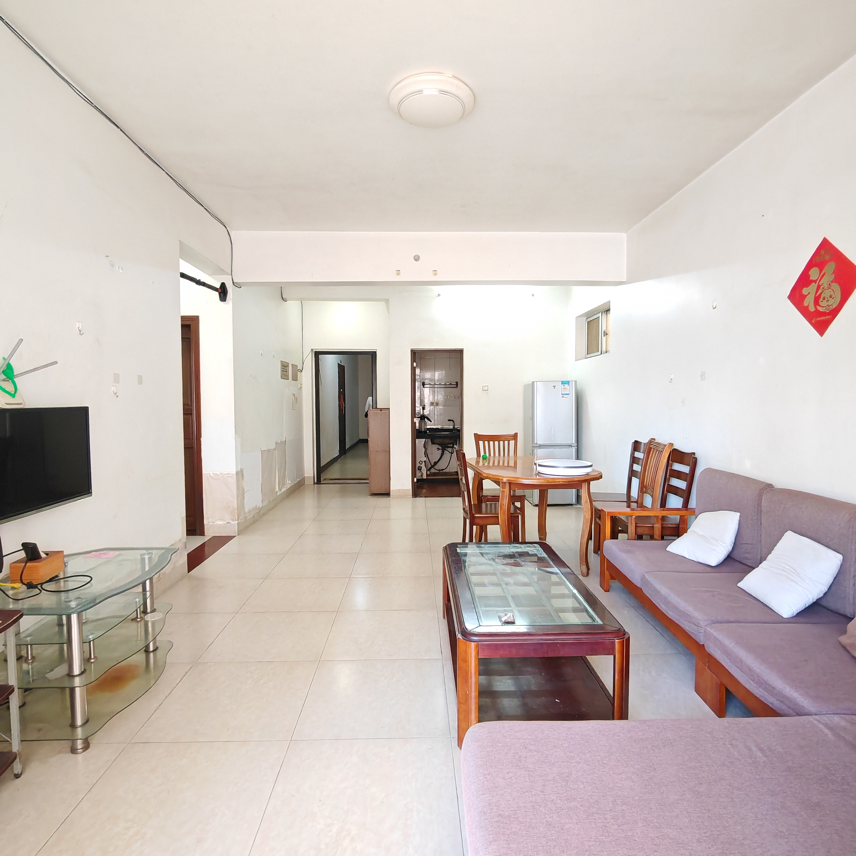 泽丰花园 2室2厅1卫 2000.0元/月 泽丰花园 2室2厅1卫 2000.0元/月室内图