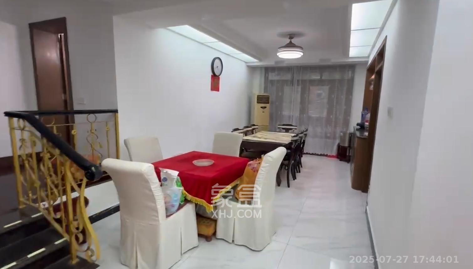 名都花园  4室2厅2卫    4500.0元/月 名都花园  4室2厅2卫    4500.0元/月