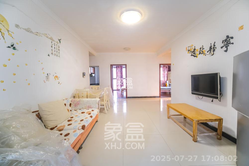 四季星城 3室2厅1卫 1650.0元/月 四季星城 3室2厅1卫 1650.0元/月室内图