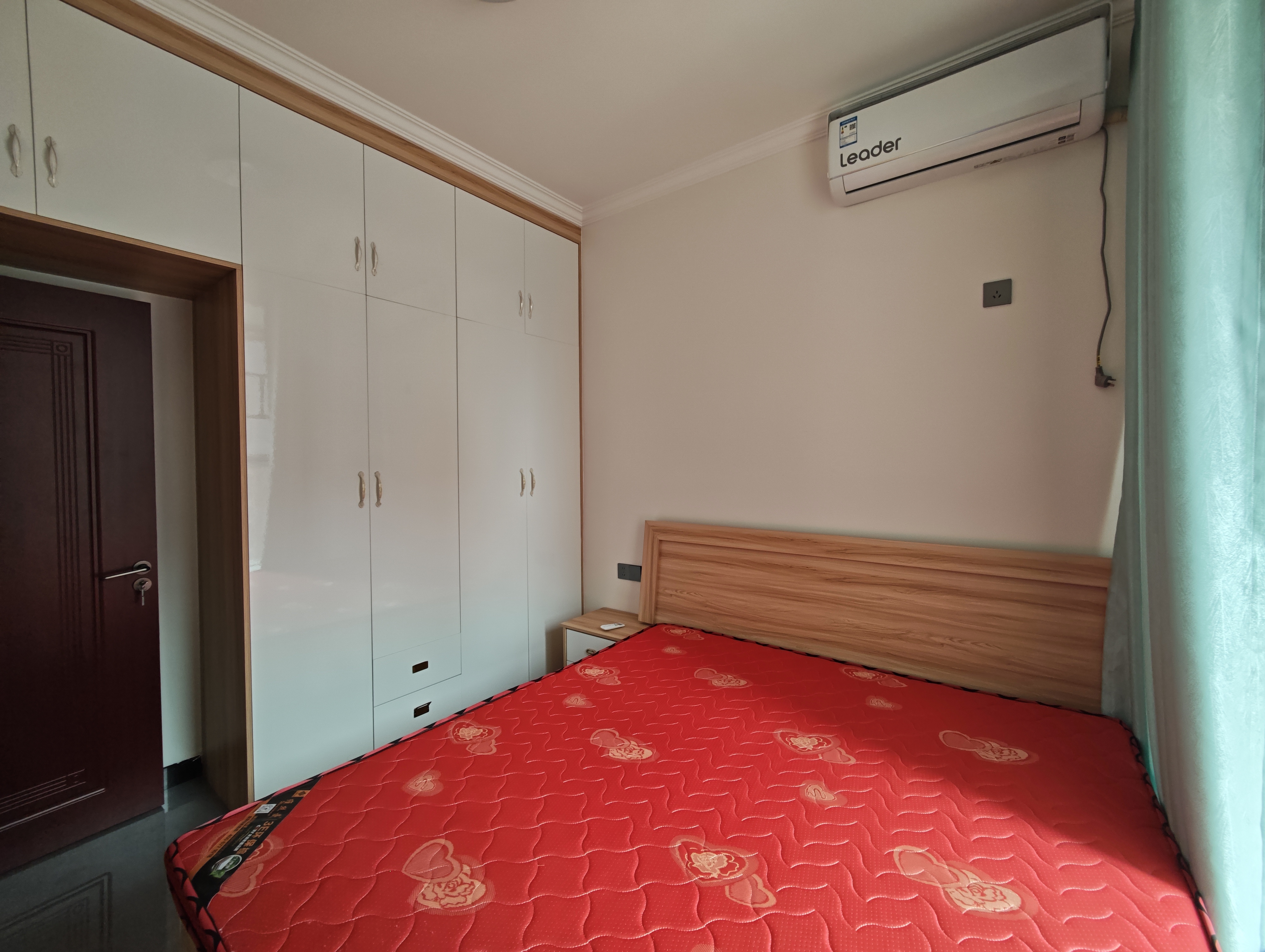 江溪安置小区  3室2厅1卫    1300.0元/月室内图