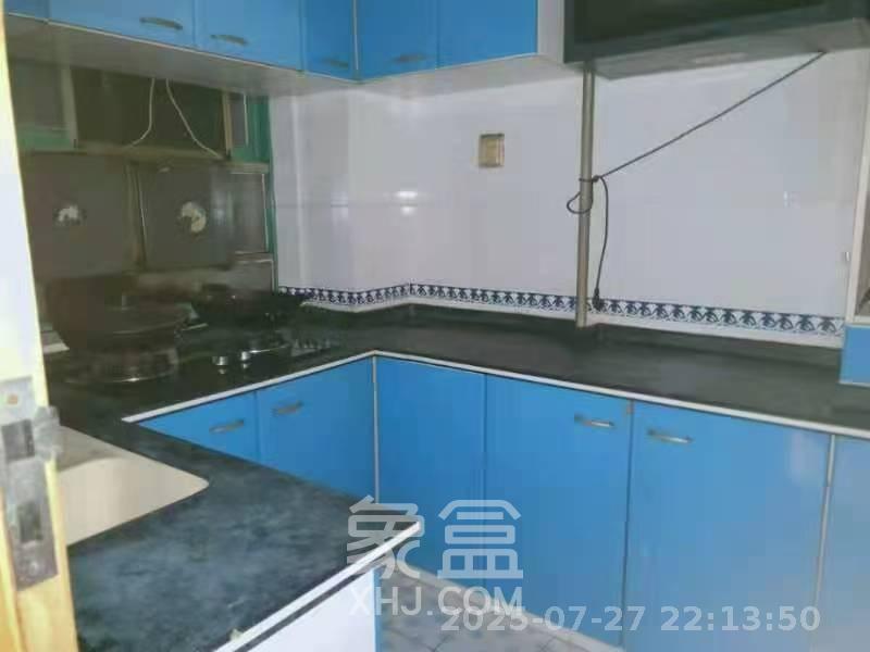 三湘小区  3室2厅2卫   1500.00元/月室内图