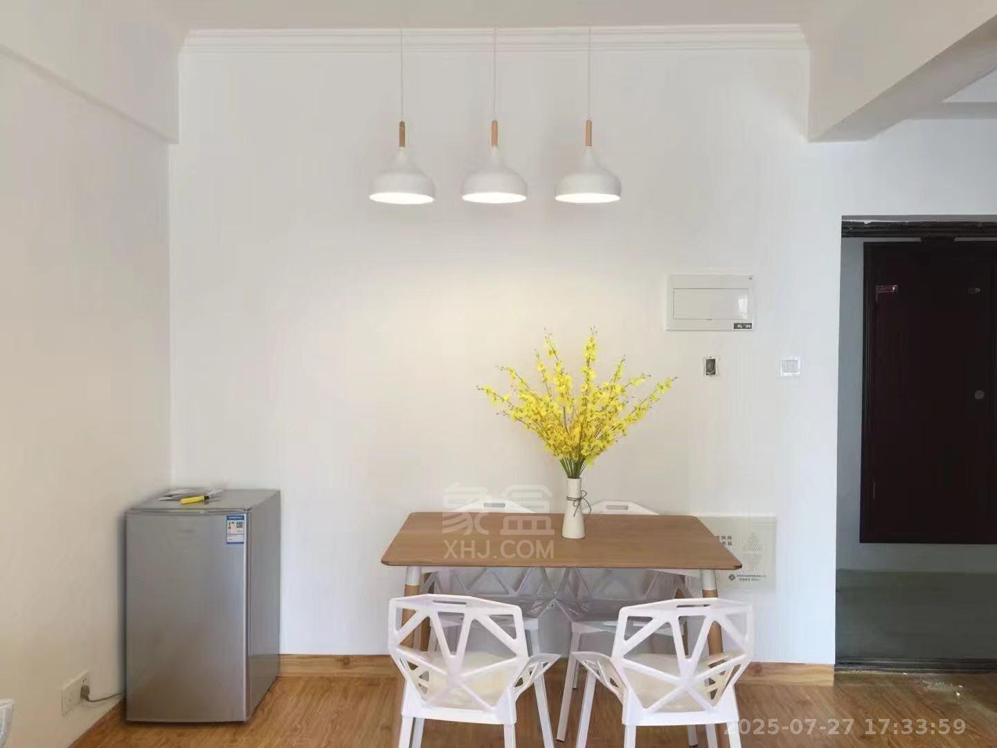 中建御山和苑  1室1厅1卫    1800.0元/月室内图