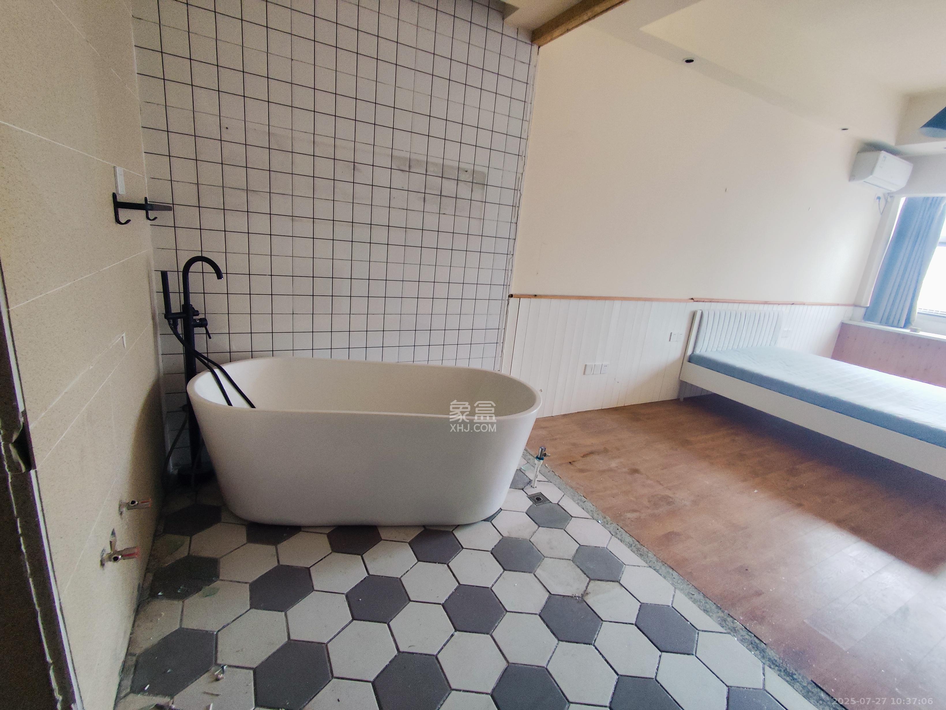 宇成开福广场   42.0㎡      1600.0元/月室内图