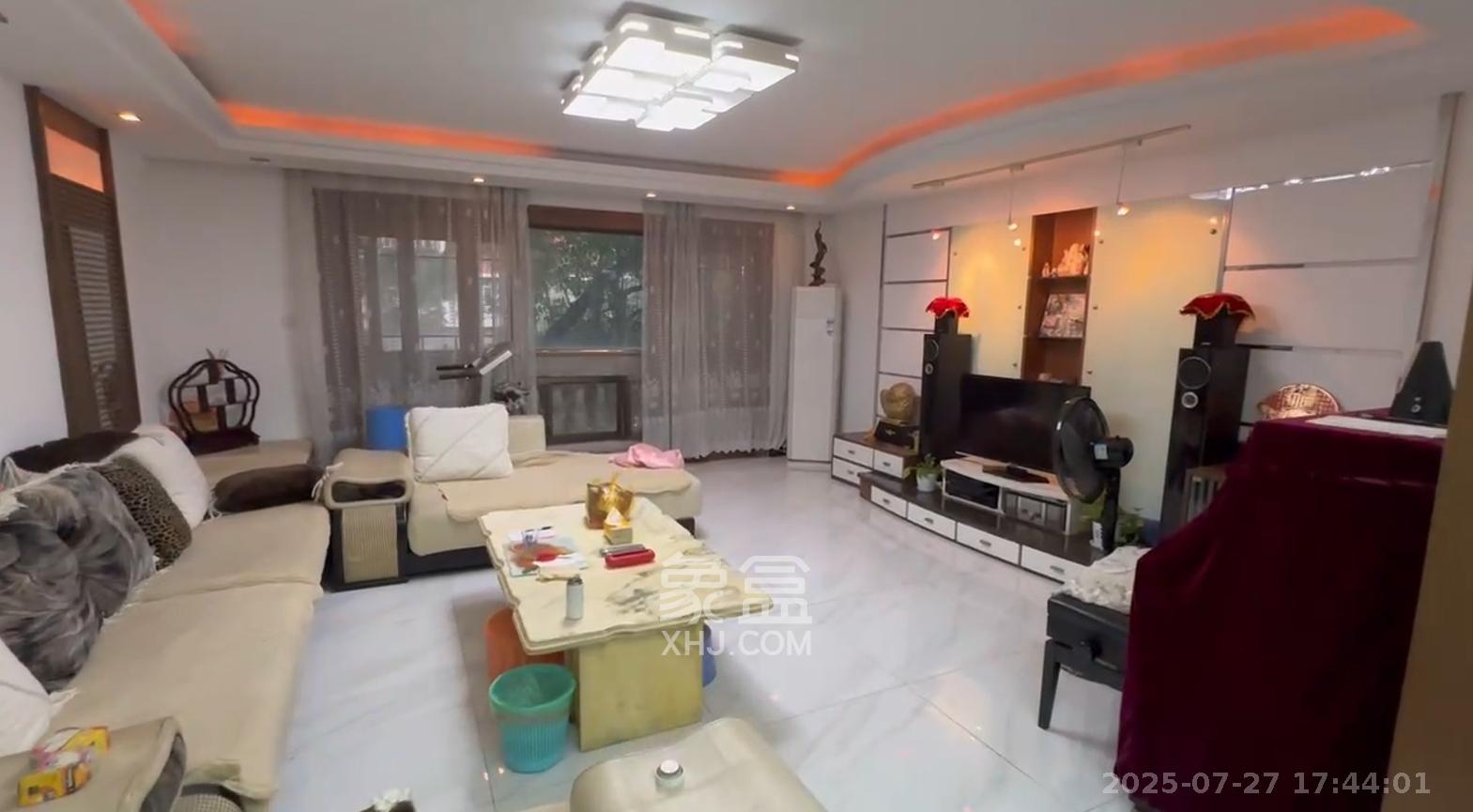 名都花园  4室2厅2卫    4500.0元/月 名都花园  4室2厅2卫    4500.0元/月室内图