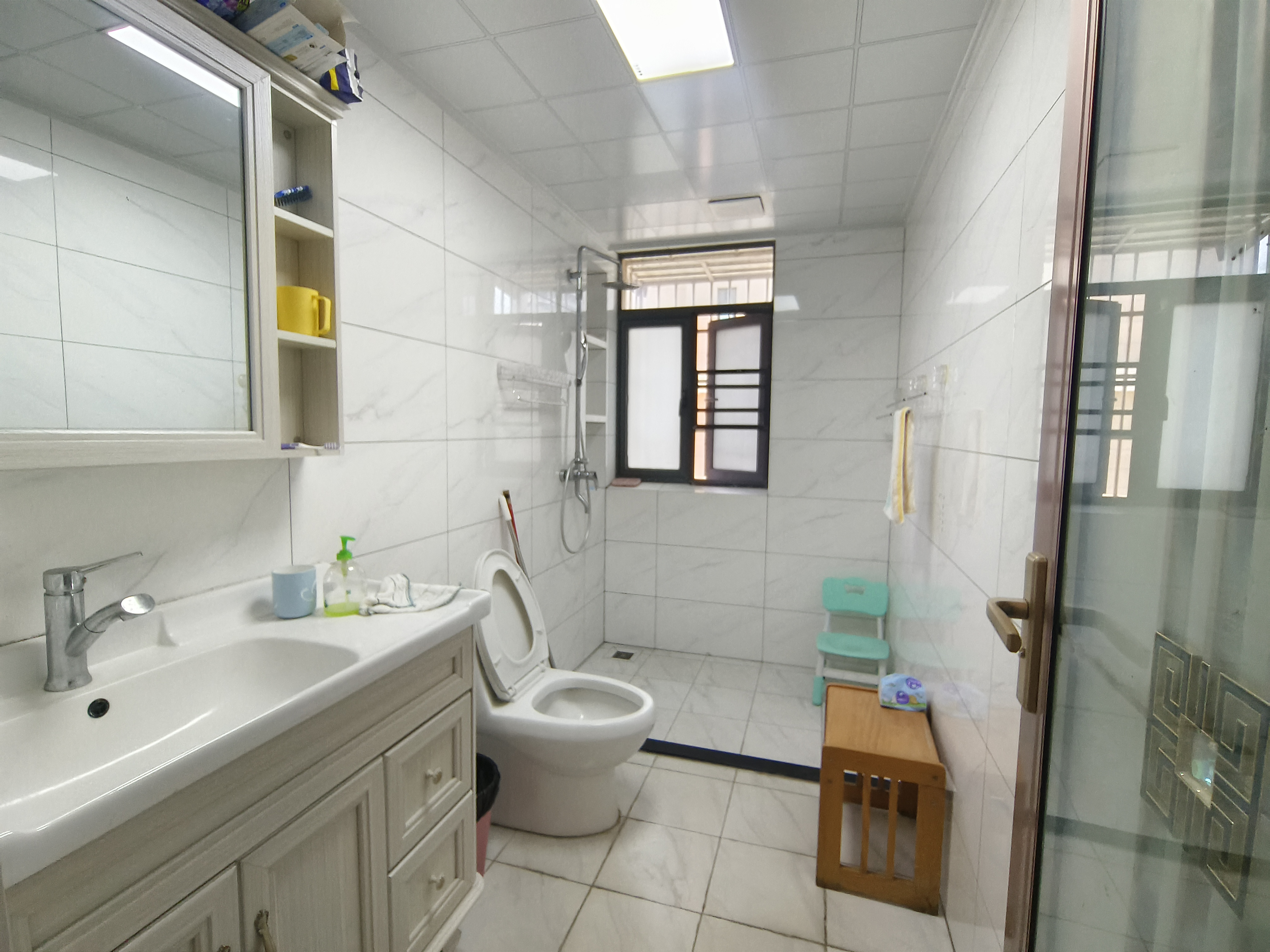 国兴城(B区) 4室2厅2卫 6800.0元/月 国兴城(B区) 4室2厅2卫 6800.0元/月室内图