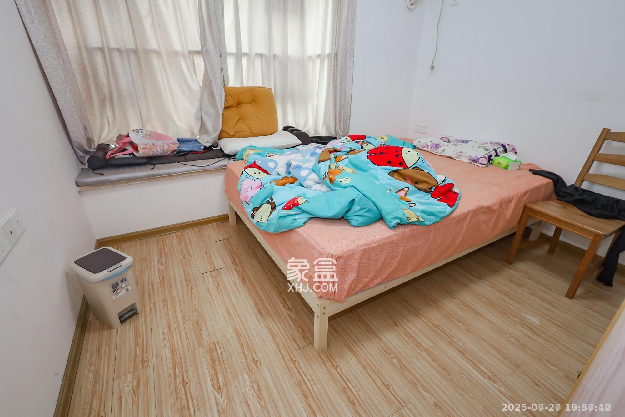 钰龙天下一期 2室2厅1卫 2400.0元/月 钰龙天下一期 2室2厅1卫 2400.0元/月室内图