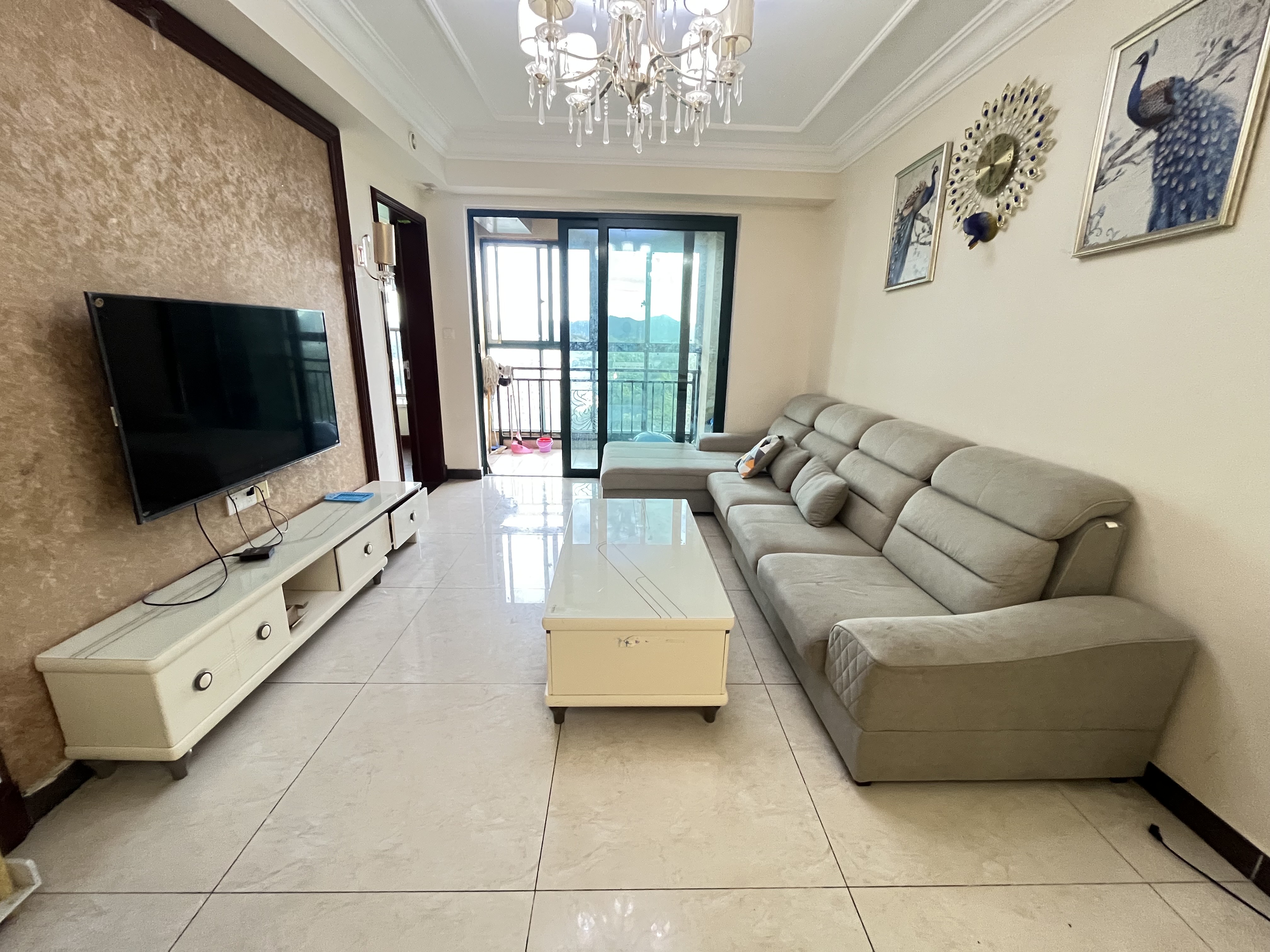 恒大绿洲 2室2厅1卫 1600.0元/月 恒大绿洲 2室2厅1卫 1600.0元/月室内图