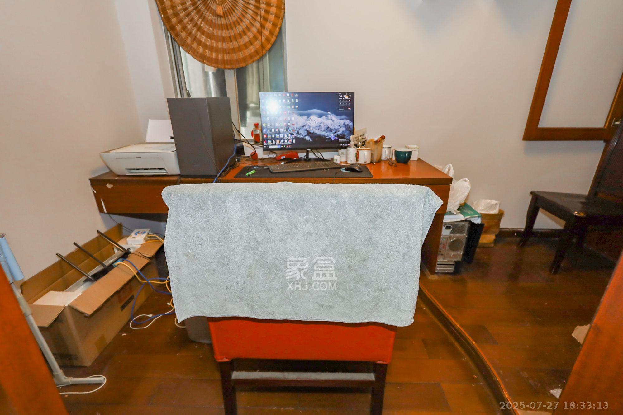 沁园春  3室2厅2卫   3500.00元/月室内图