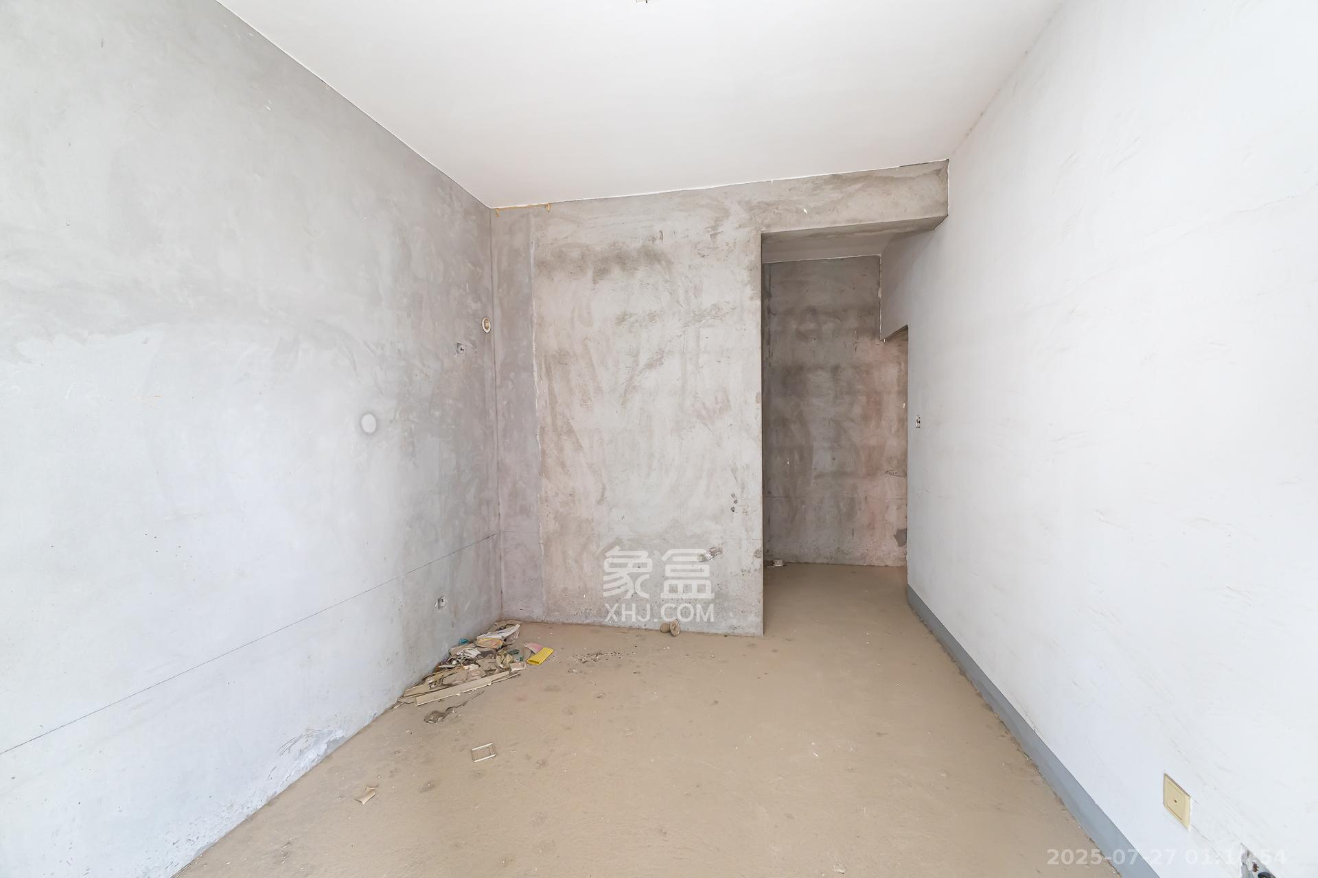 浩龙音乐界  3室2厅2卫    49.8万 浩龙音乐界  3室2厅2卫    49.8万卧室