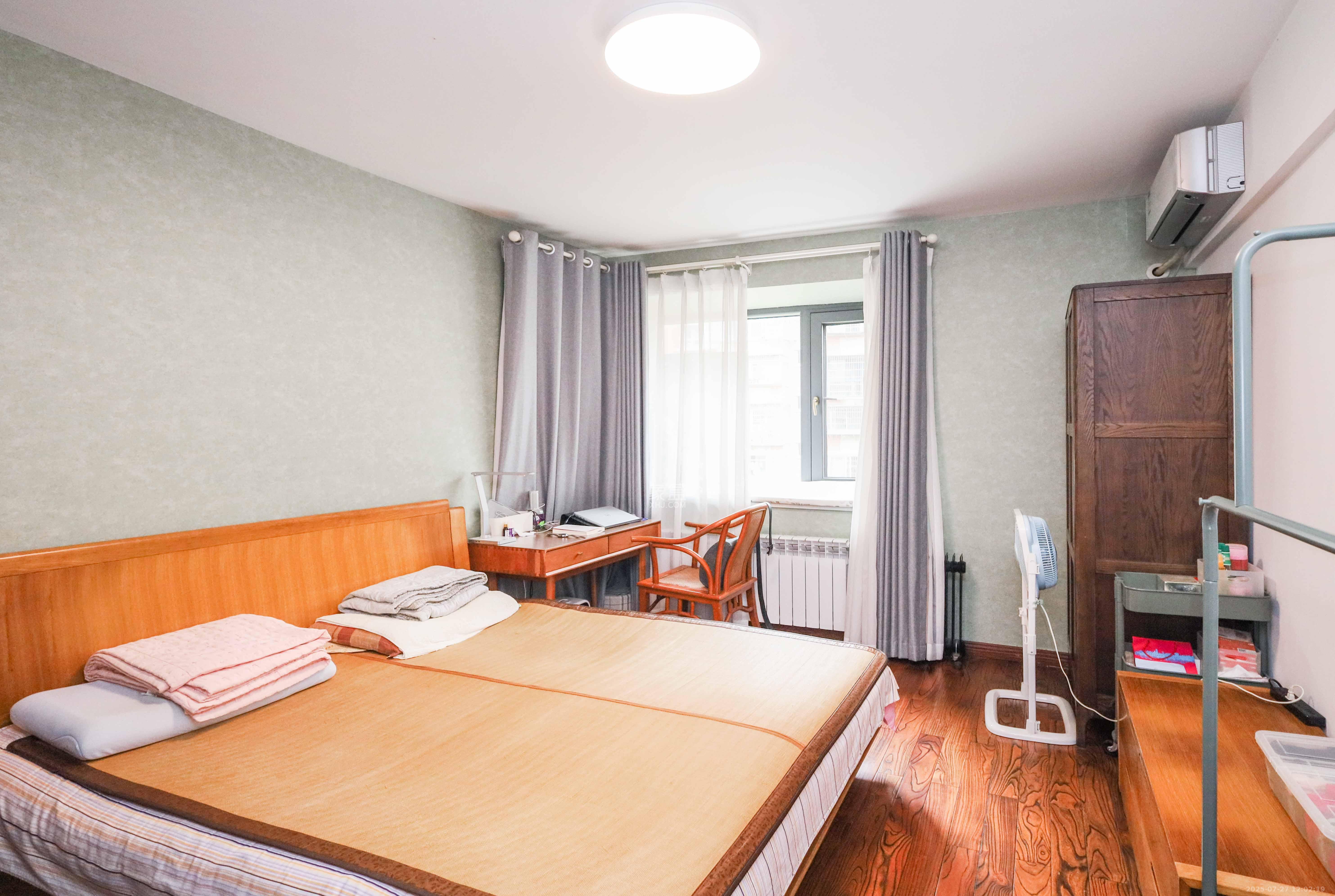 润芳园 1室1厅1卫 45.0万 润芳园 1室1厅1卫 45.0万卧室