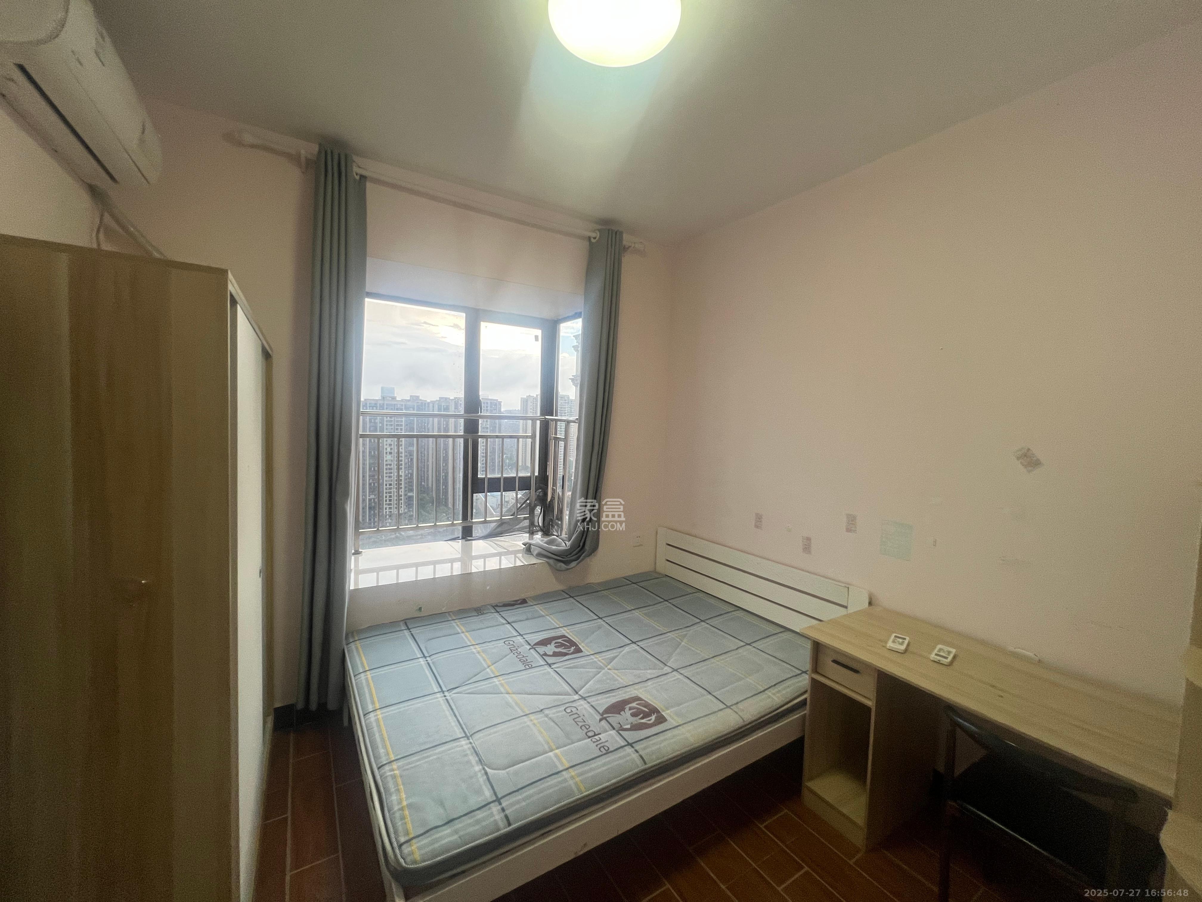 新新花园 4室2厅2卫 2800.0元/月 新新花园 4室2厅2卫 2800.0元/月室内图