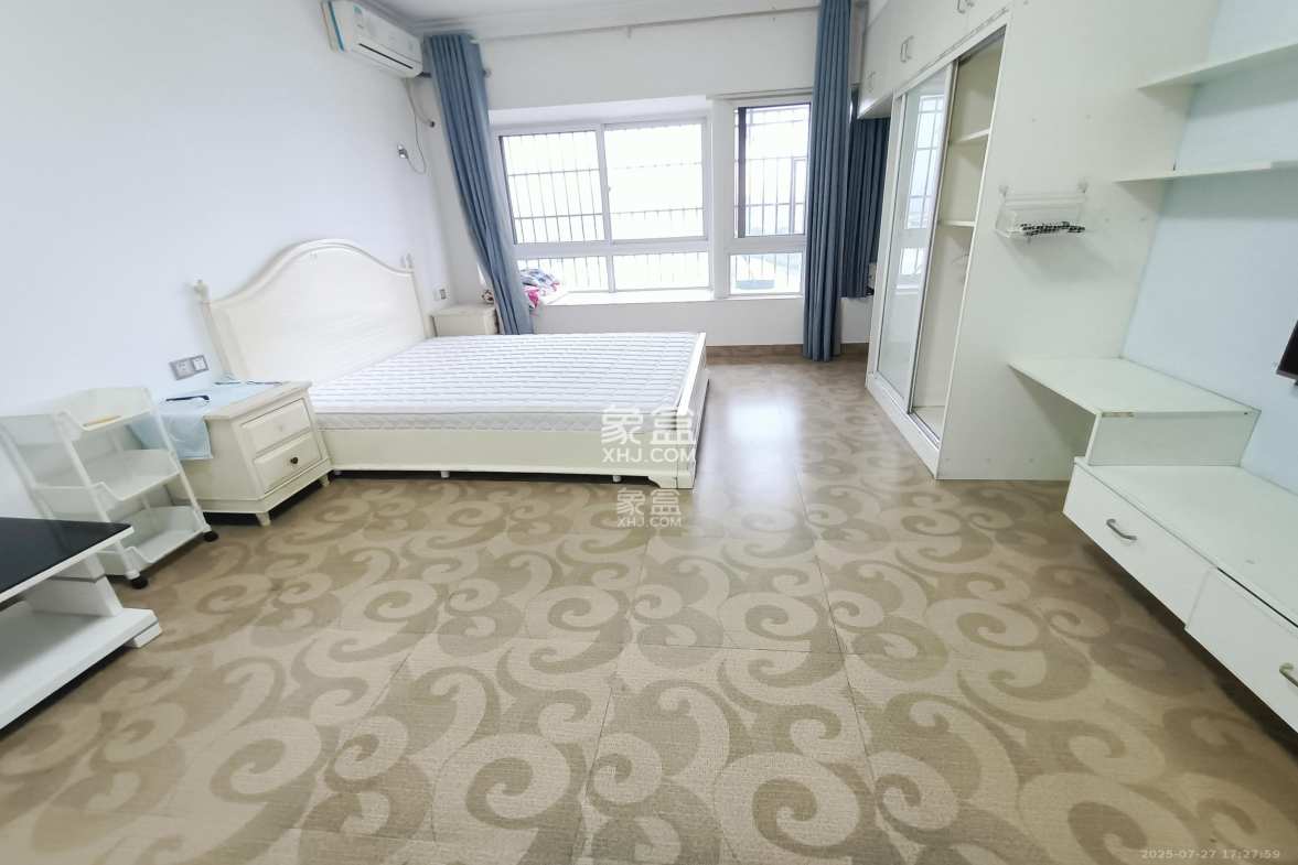 昌和商业中心/昌和国际 1室1厅1卫 1300.0元/月 昌和商业中心/昌和国际 1室1厅1卫 1300.0元/月室内图