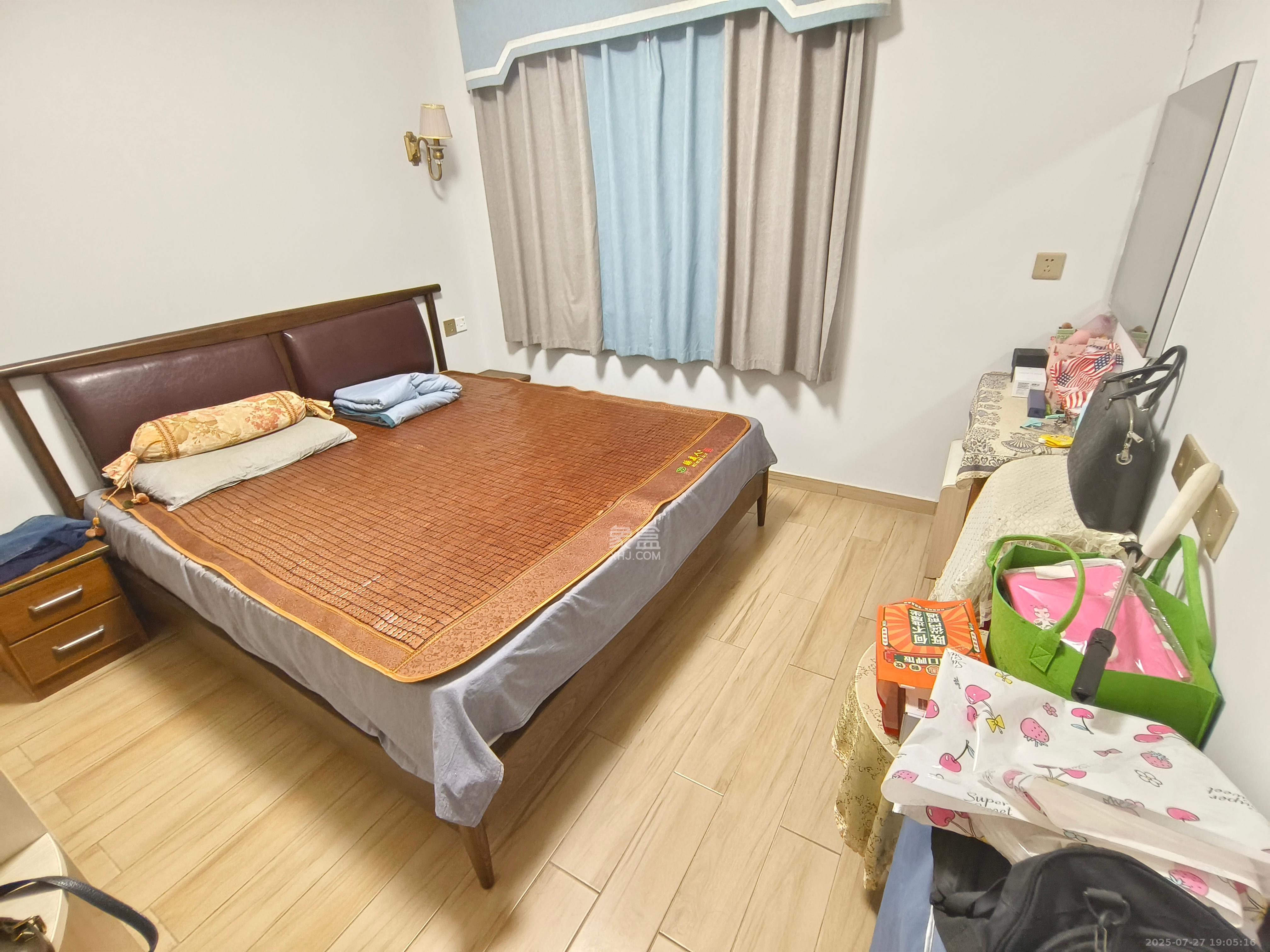 梅溪鑫苑名家  3室2厅1卫   2700.00元/月室内图