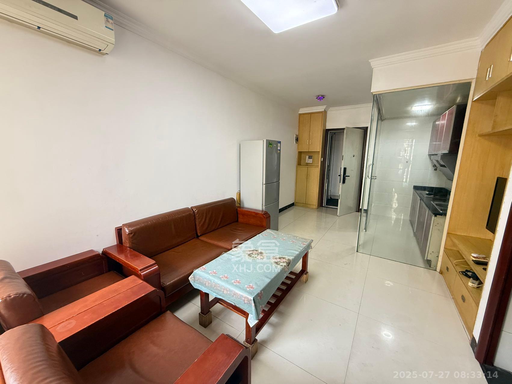 怡海星城 2室2厅1卫 1300.0元/月 怡海星城 2室2厅1卫 1300.0元/月室内图