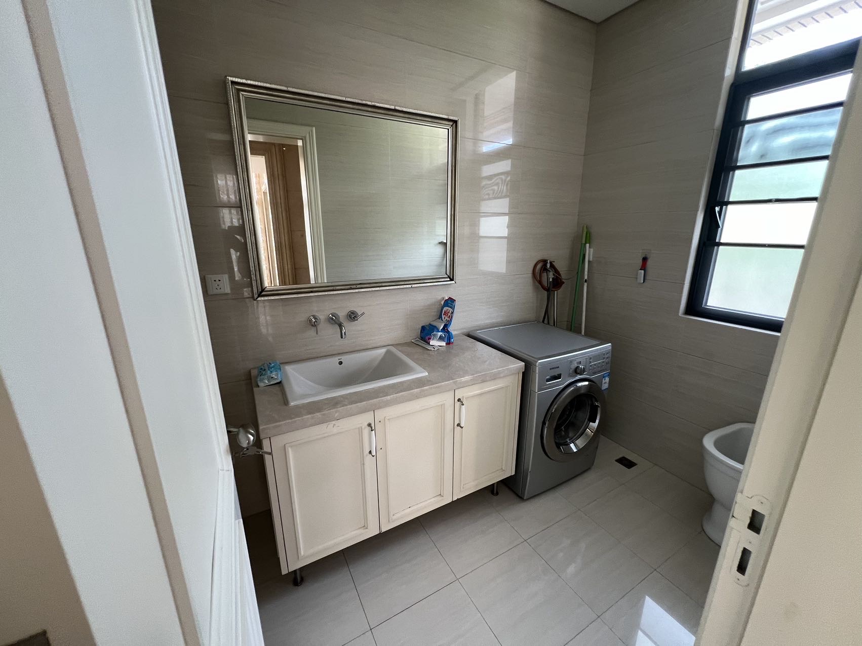 龙墅湾  6室4厅3卫    30000.0元/月室内图