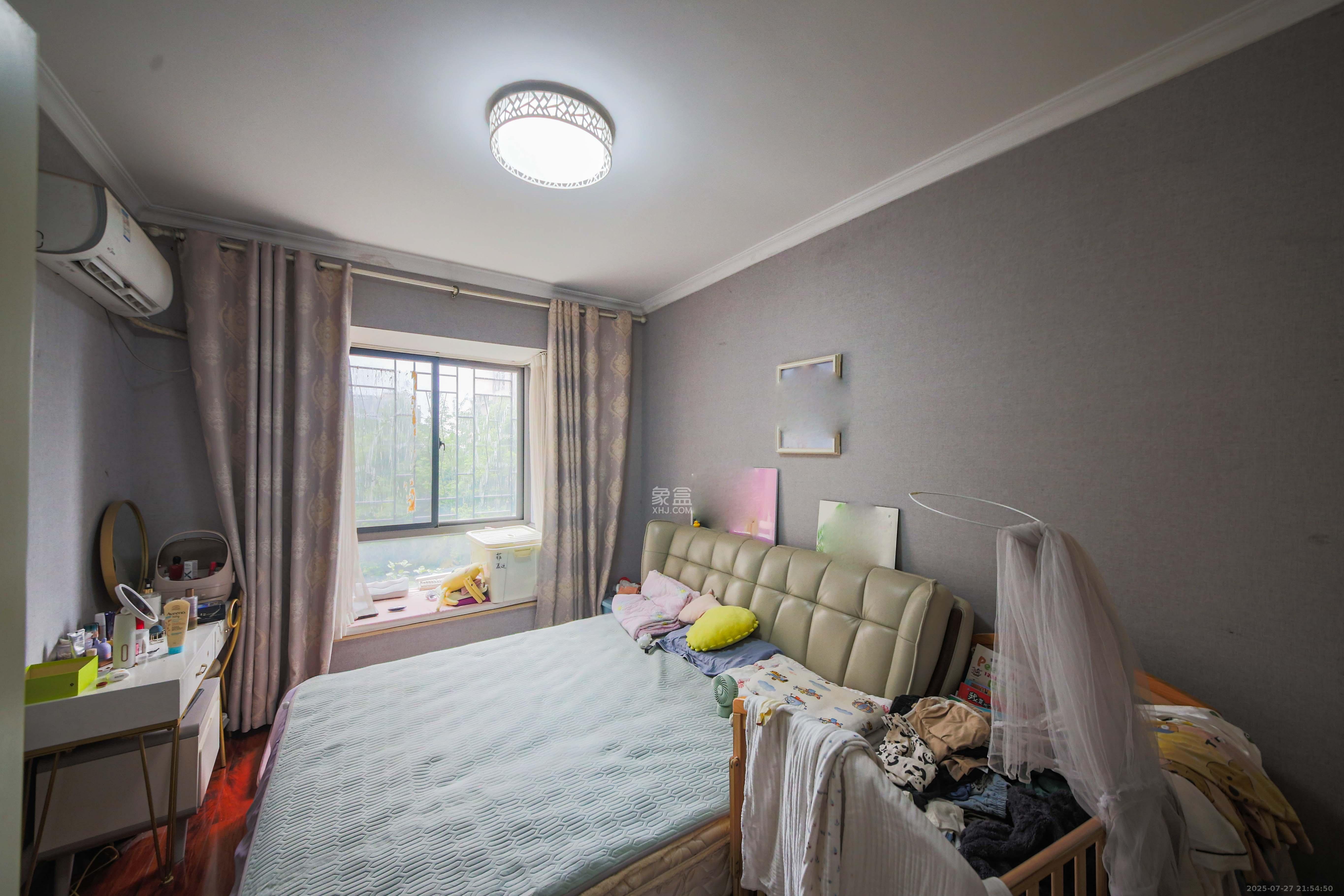 鑫远湘府逸园  3室2厅1卫    63.8万 鑫远湘府逸园  3室2厅1卫    63.8万卧室