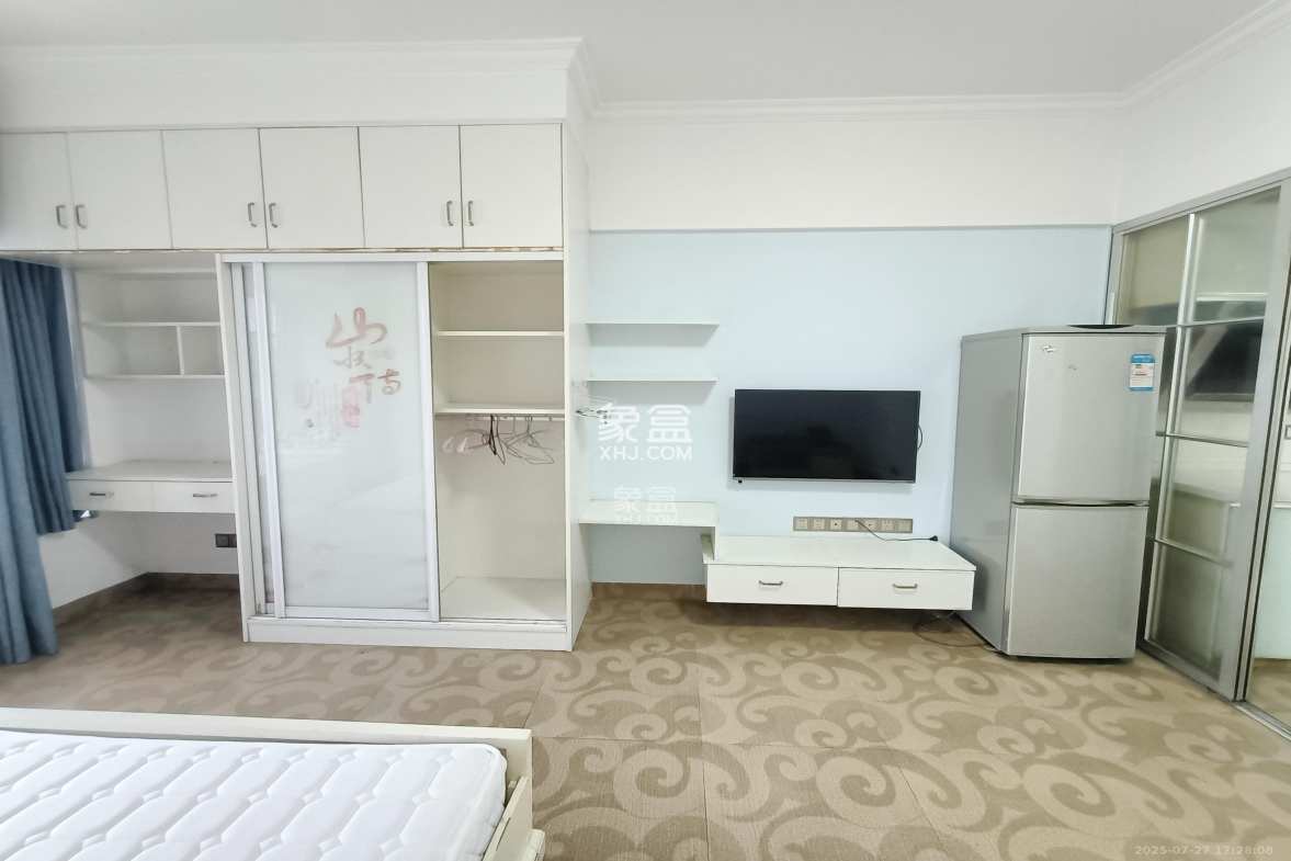 昌和商业中心/昌和国际 1室1厅1卫 1300.0元/月 昌和商业中心/昌和国际 1室1厅1卫 1300.0元/月室内图