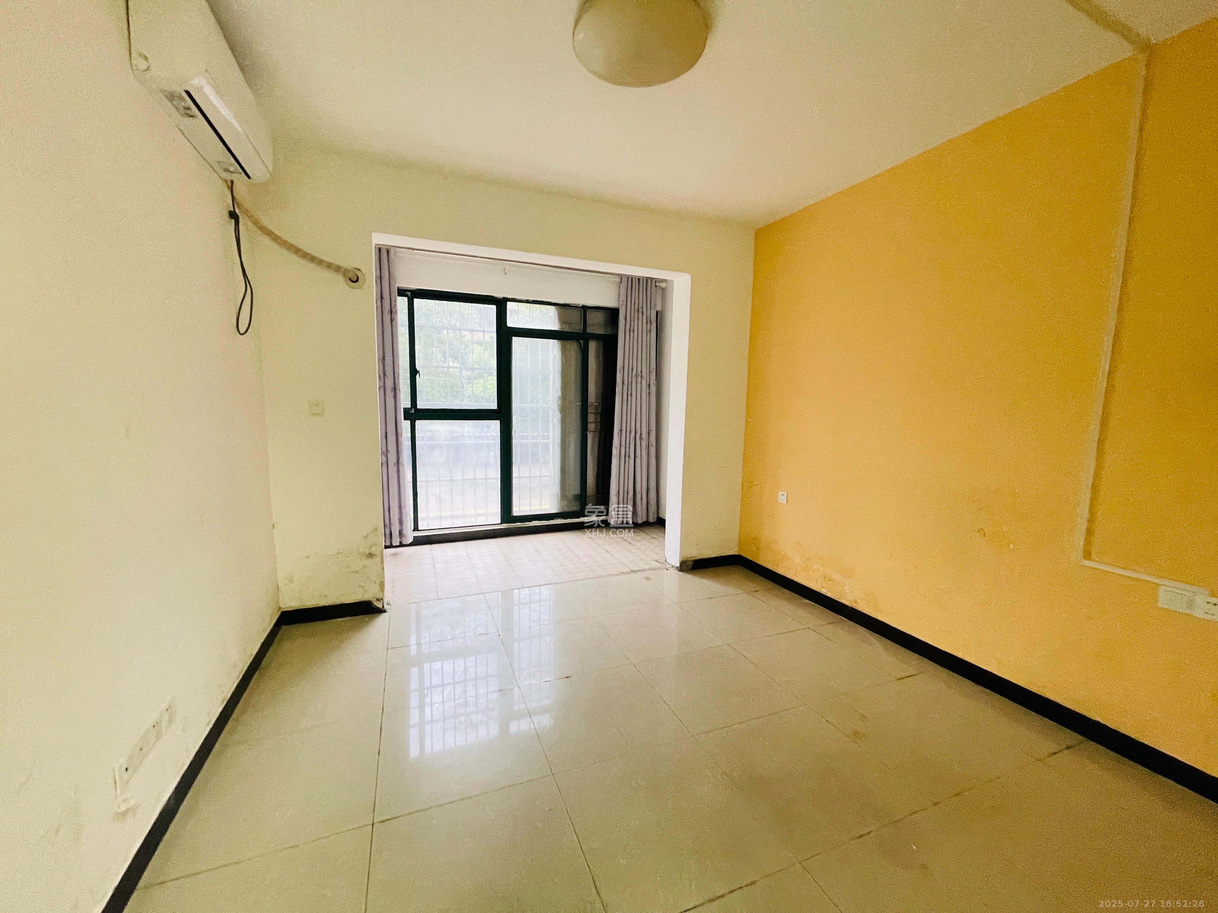 鑫科明珠 3室2厅1卫 2600.0元/月 鑫科明珠 3室2厅1卫 2600.0元/月室内图