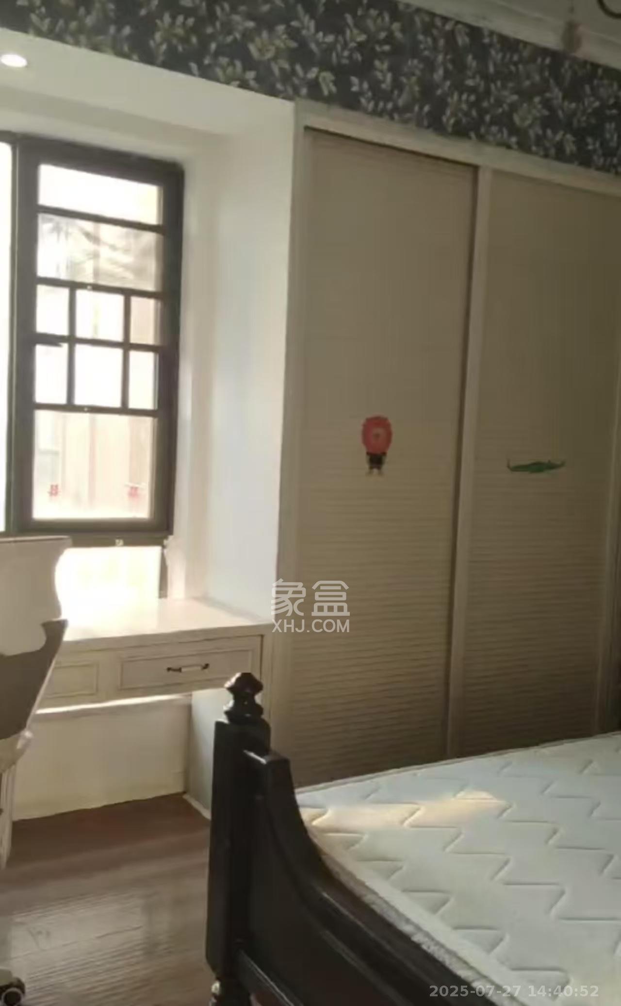 湖南报业文化城（米地亚家园）  4室2厅2卫    2000.0元/月室内图