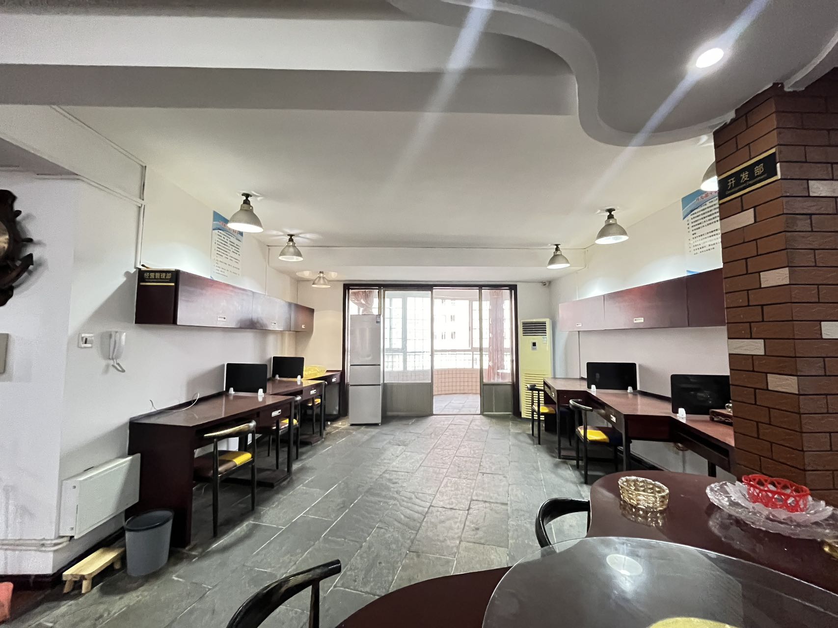 时代广场  4室2厅2卫    4800.0元/月 时代广场  4室2厅2卫    4800.0元/月室内图