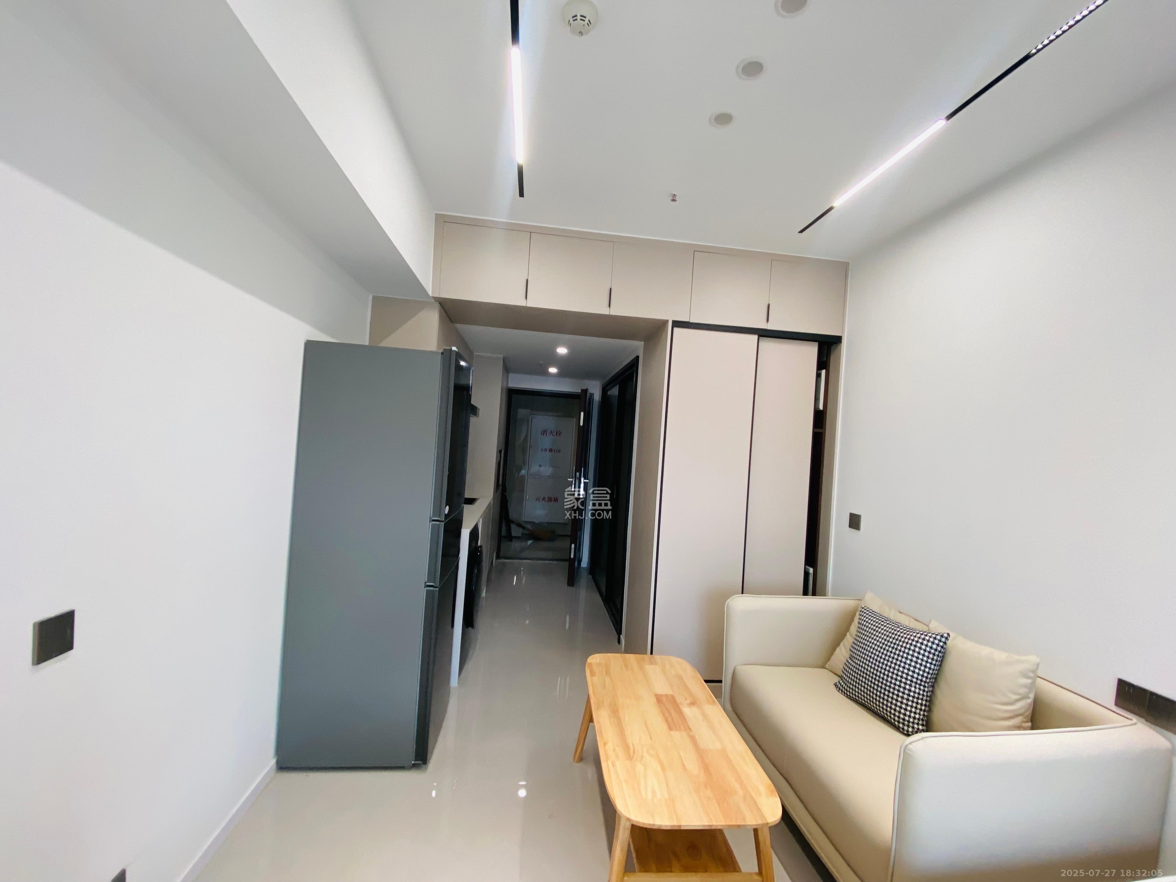 保利天禧EF区  1室1厅1卫   1700.00元/月室内图