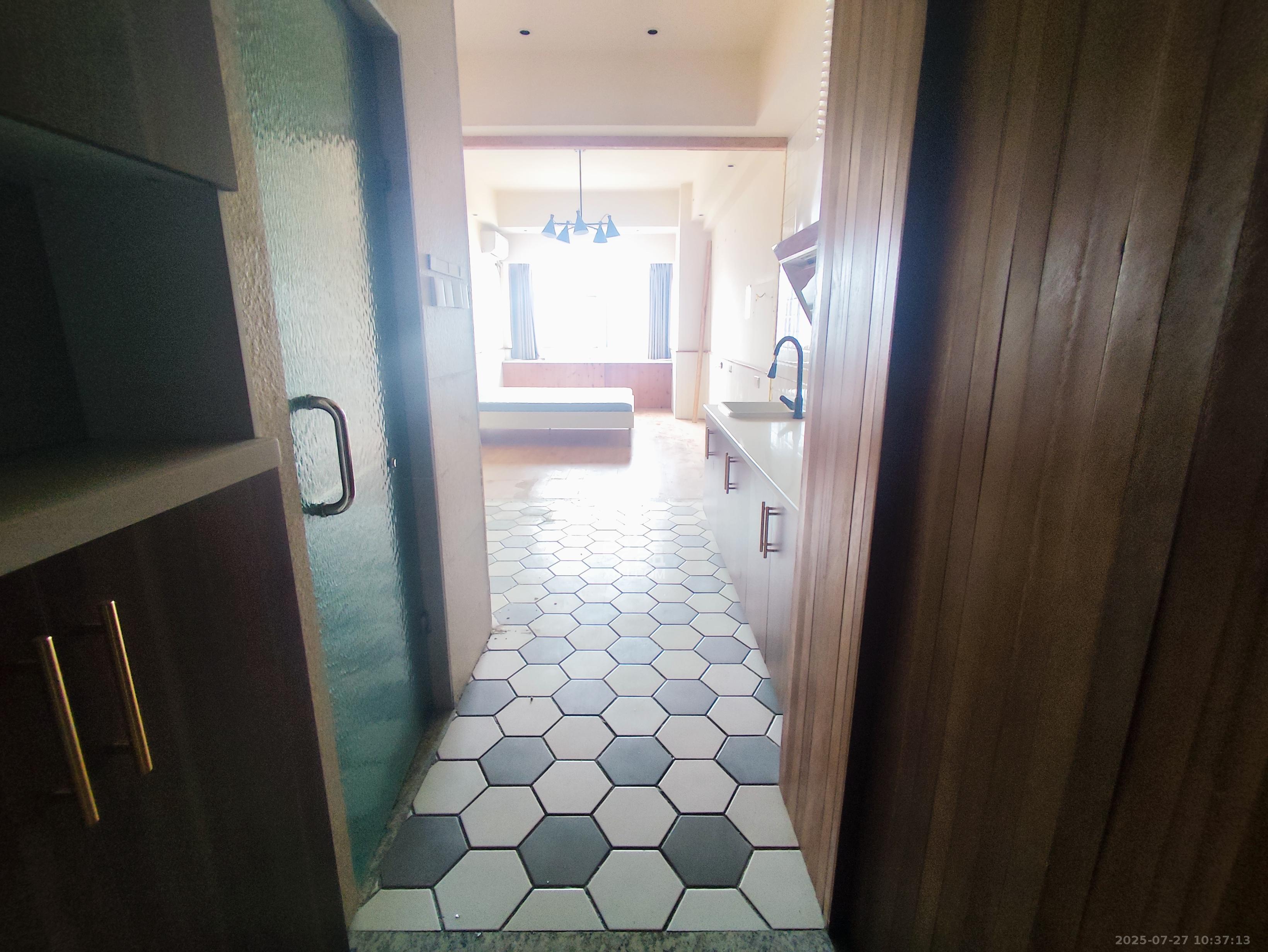 宇成开福广场   42.0㎡      1600.0元/月室内图