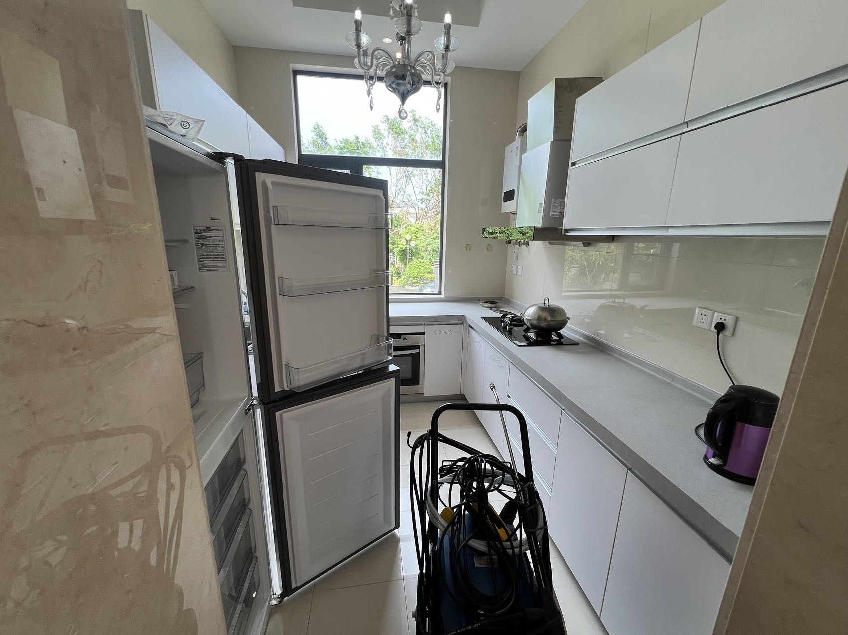 龙墅湾  6室4厅3卫    30000.0元/月 龙墅湾  6室4厅3卫    30000.0元/月室内图