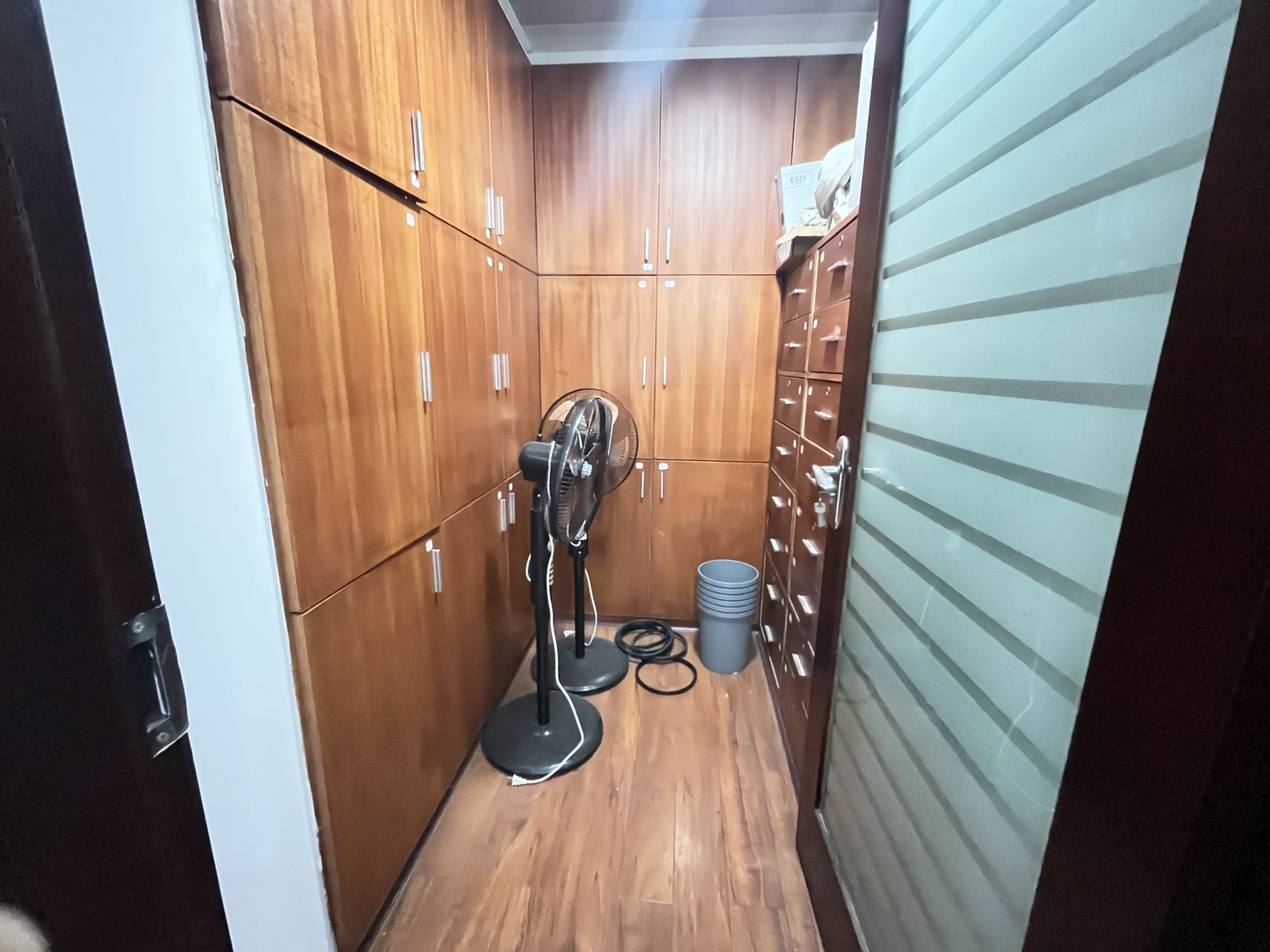 时代广场  4室2厅2卫    4800.0元/月 时代广场  4室2厅2卫    4800.0元/月室内图