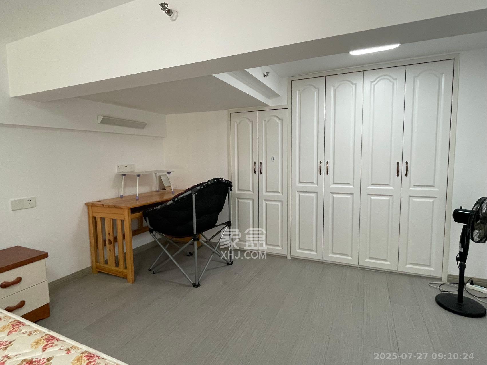 中建芙蓉嘉苑  1室1厅1卫   1700.00元/月室内图