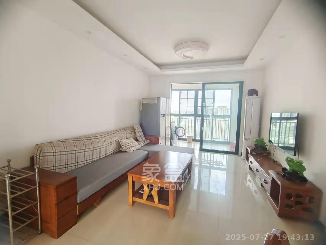 洋湖时代  3室2厅1卫    2400.0元/月 洋湖时代  3室2厅1卫    2400.0元/月室内图