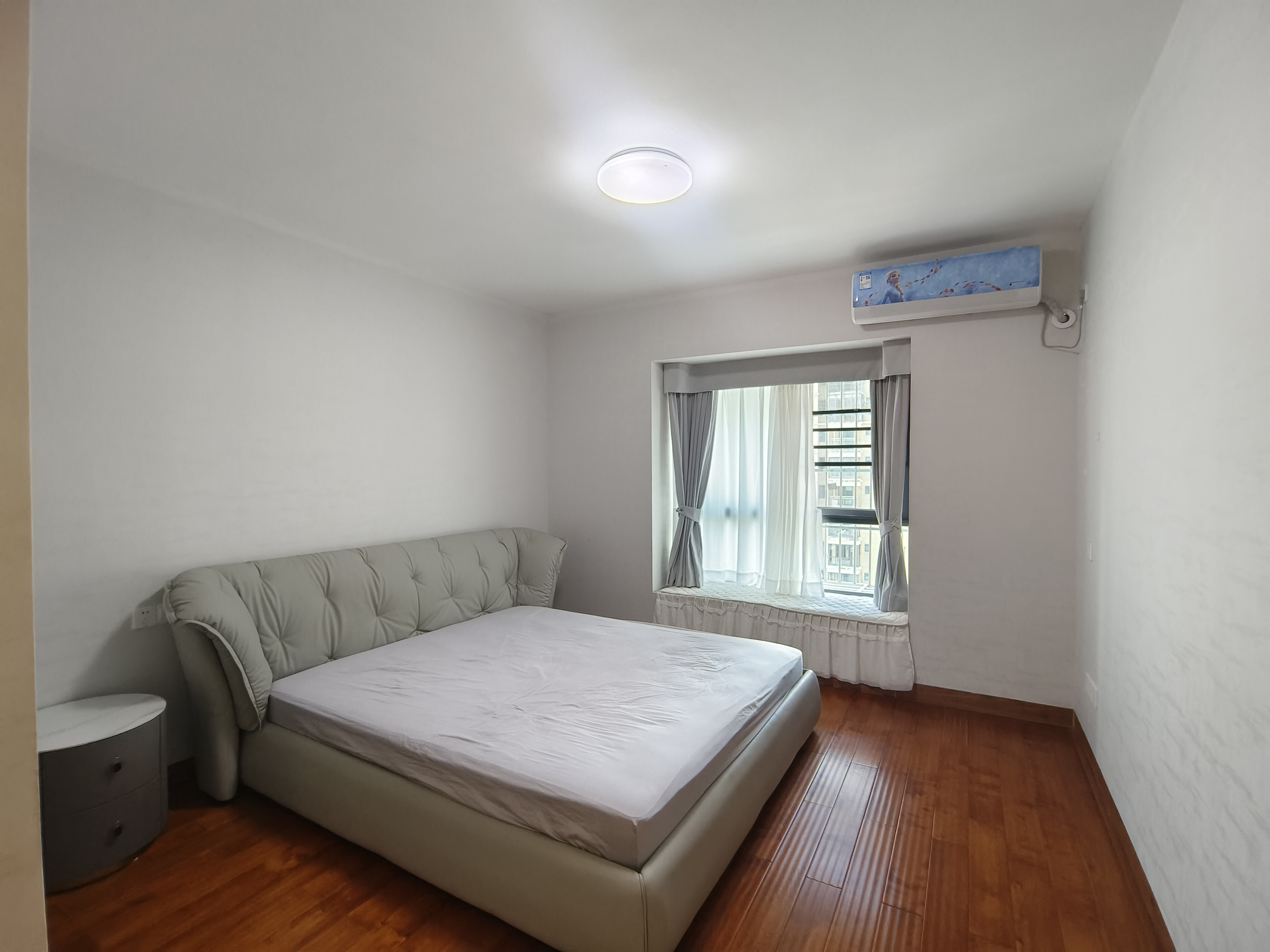 国兴城(B区) 4室2厅2卫 6800.0元/月 国兴城(B区) 4室2厅2卫 6800.0元/月室内图