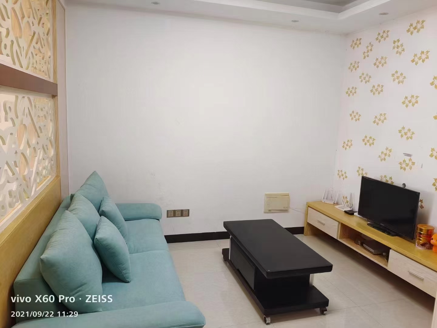 鹏利广场 1室1厅1卫 1200.0元/月 鹏利广场 1室1厅1卫 1200.0元/月室内图