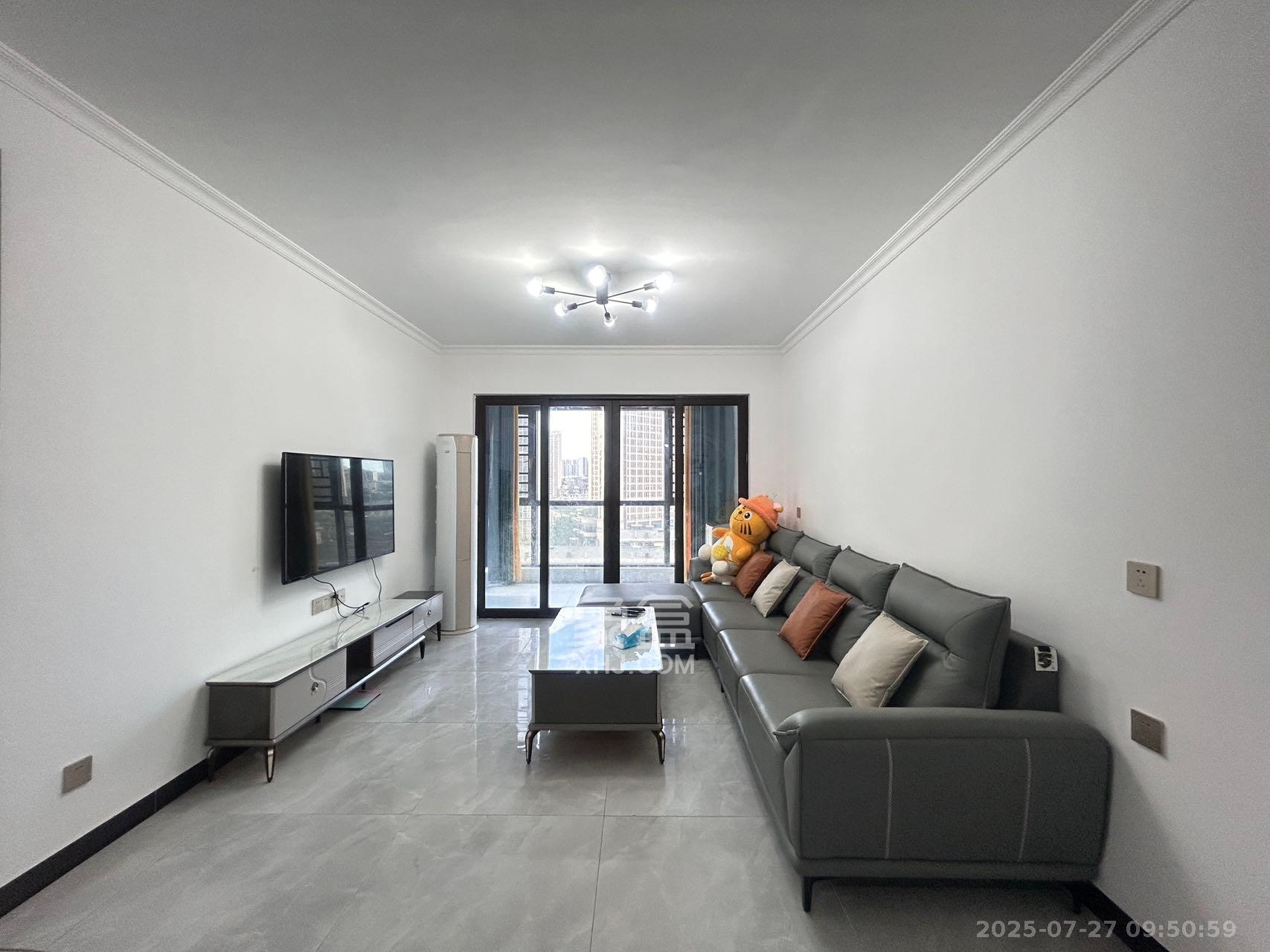 保利大都汇一期、二期 3室2厅2卫 3500.0元/月 保利大都汇一期、二期 3室2厅2卫 3500.0元/月室内图