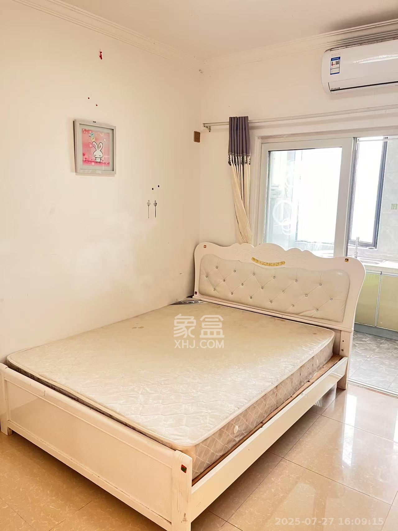 欧亚达国际广场  1室1厅1卫    1400.0元/月 欧亚达国际广场  1室1厅1卫    1400.0元/月室内图1