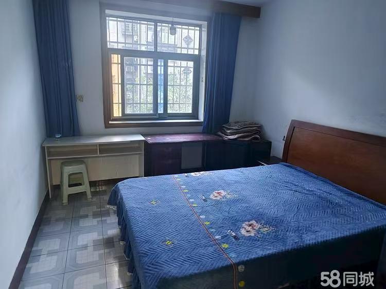 公园社区(青山小区) 2室1厅1卫 500.0元/月 公园社区(青山小区) 2室1厅1卫 500.0元/月室内图