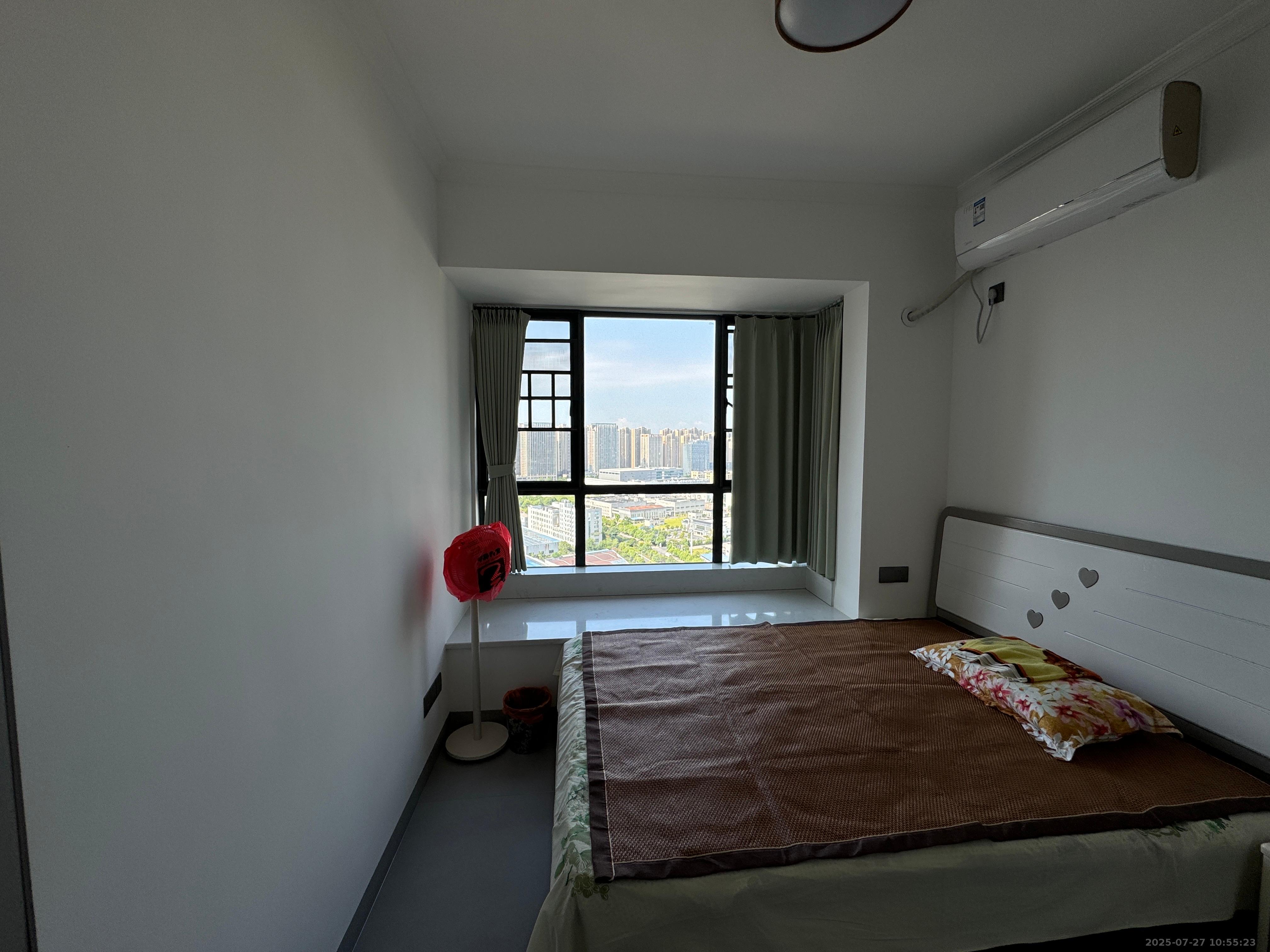 经世龙城 3室2厅1卫 2400.0元/月 经世龙城 3室2厅1卫 2400.0元/月室内图