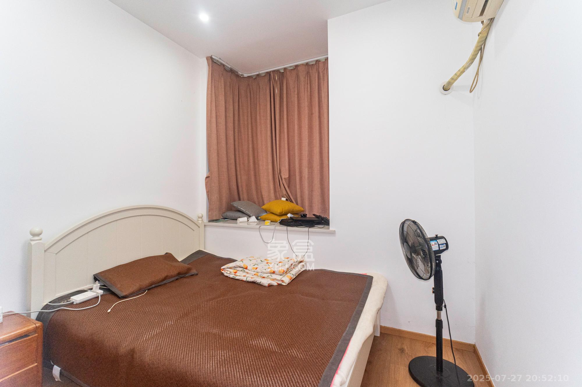 中建悦和城 4室2厅2卫 95.0万 中建悦和城 4室2厅2卫 95.0万卧室