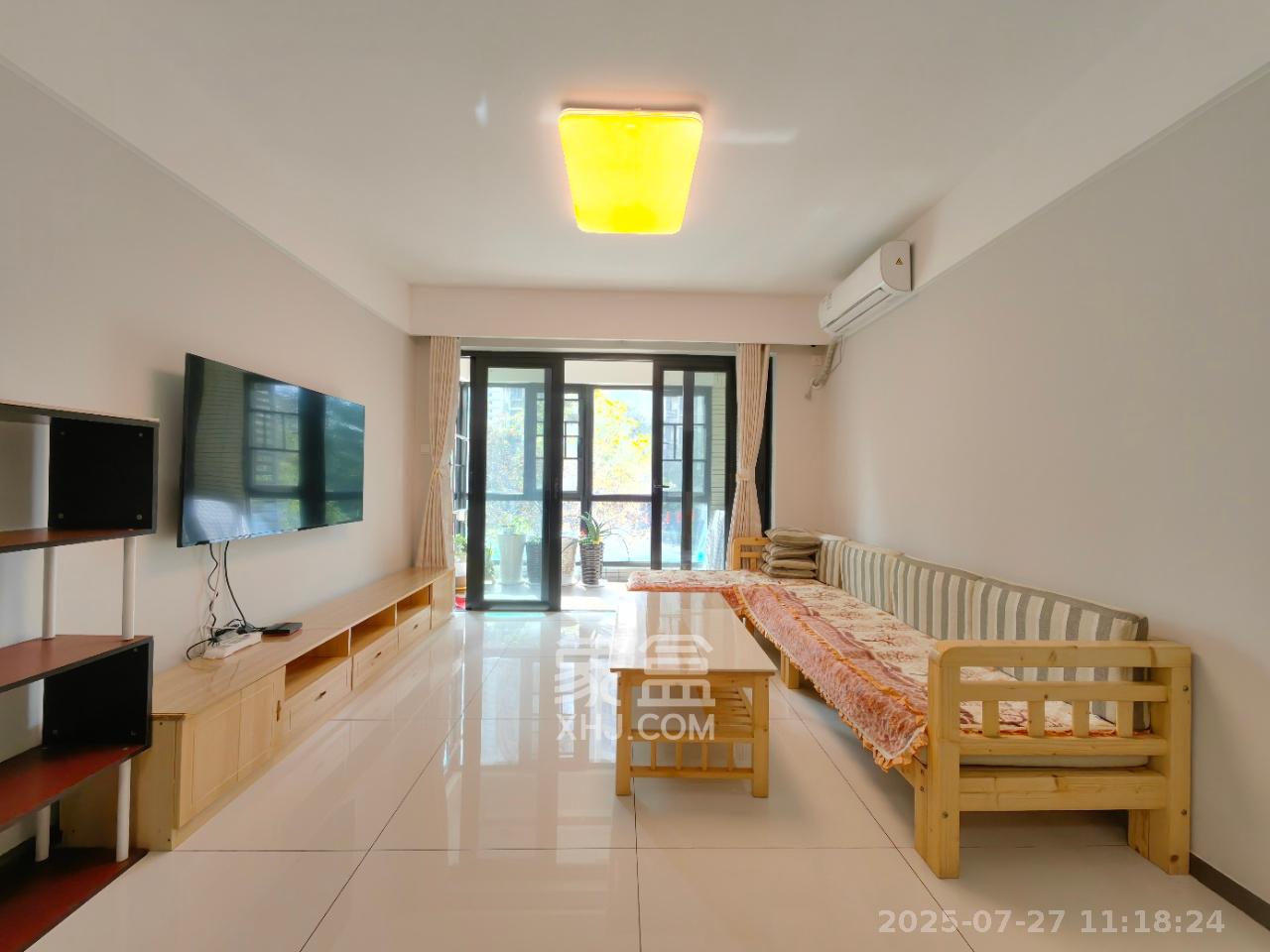 时代年华  2室2厅2卫    2000.0元/月 时代年华  2室2厅2卫    2000.0元/月