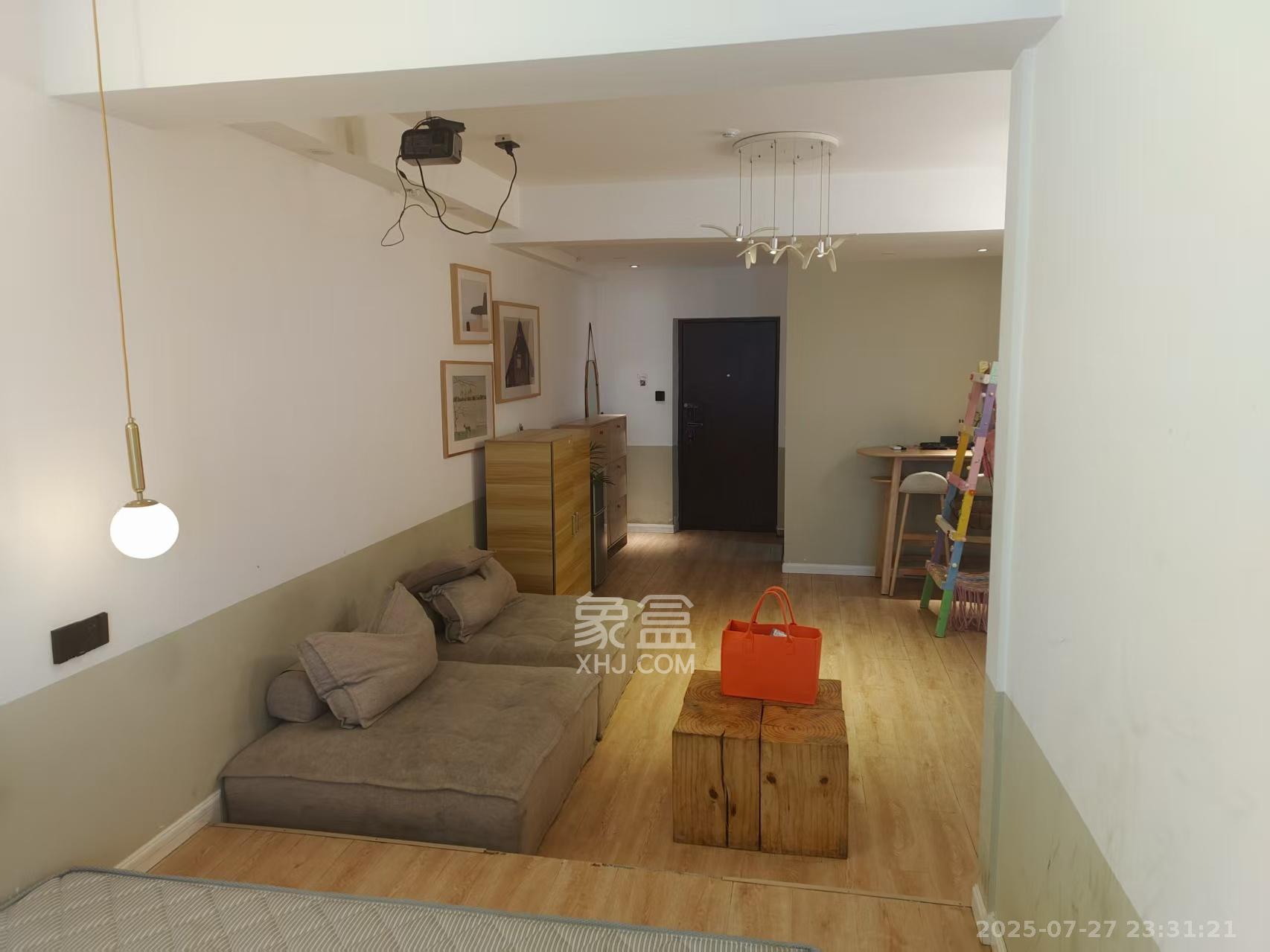 欧亚达国际广场  1室0厅0卫    1750.0元/月 欧亚达国际广场  1室0厅0卫    1750.0元/月室内图