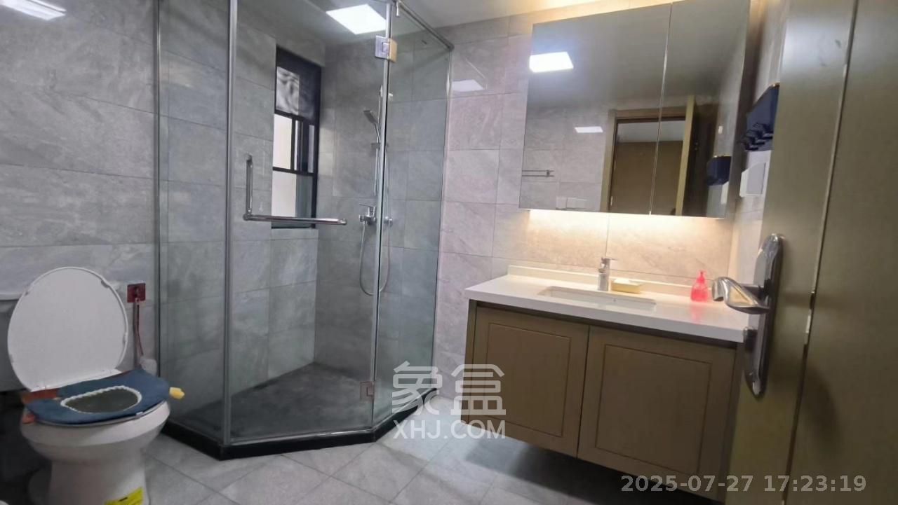 中建璟和城  4室2厅2卫   3200.00元/月室内图