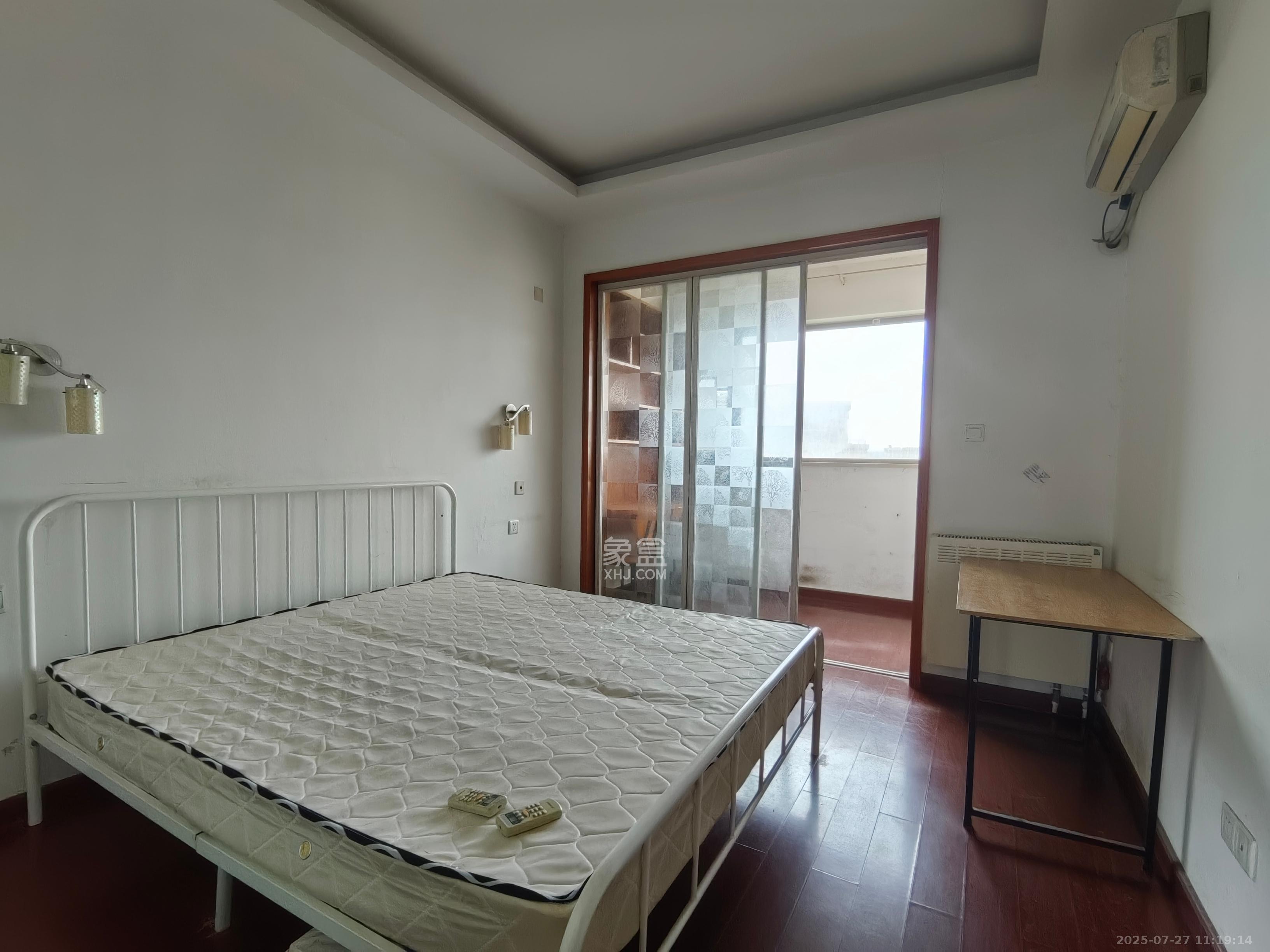 怡海星城 1室2厅1卫 1550.0元/月 怡海星城 1室2厅1卫 1550.0元/月室内图