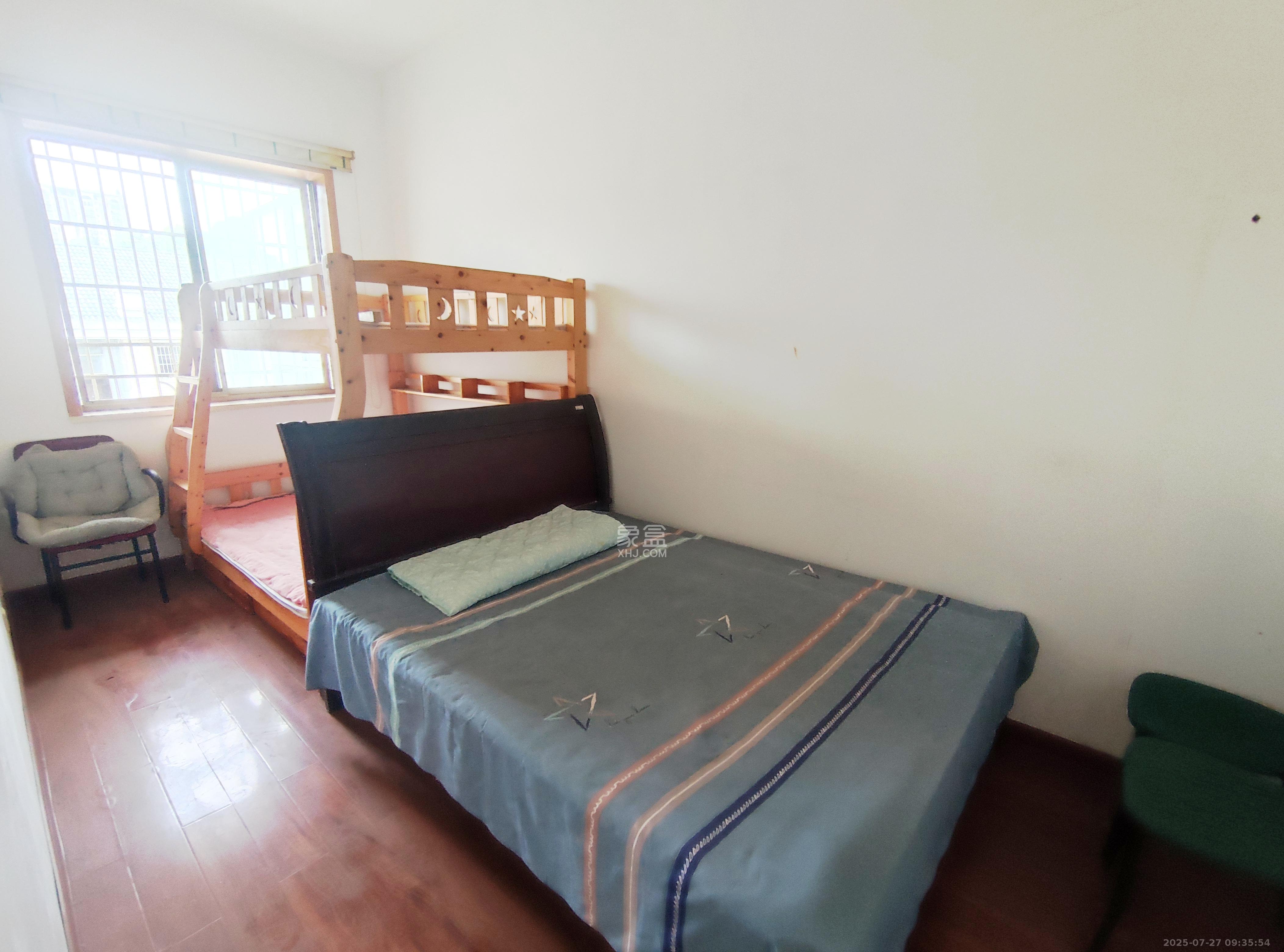 麓谷沐春园 3室2厅2卫 2000.0元/月 麓谷沐春园 3室2厅2卫 2000.0元/月室内图