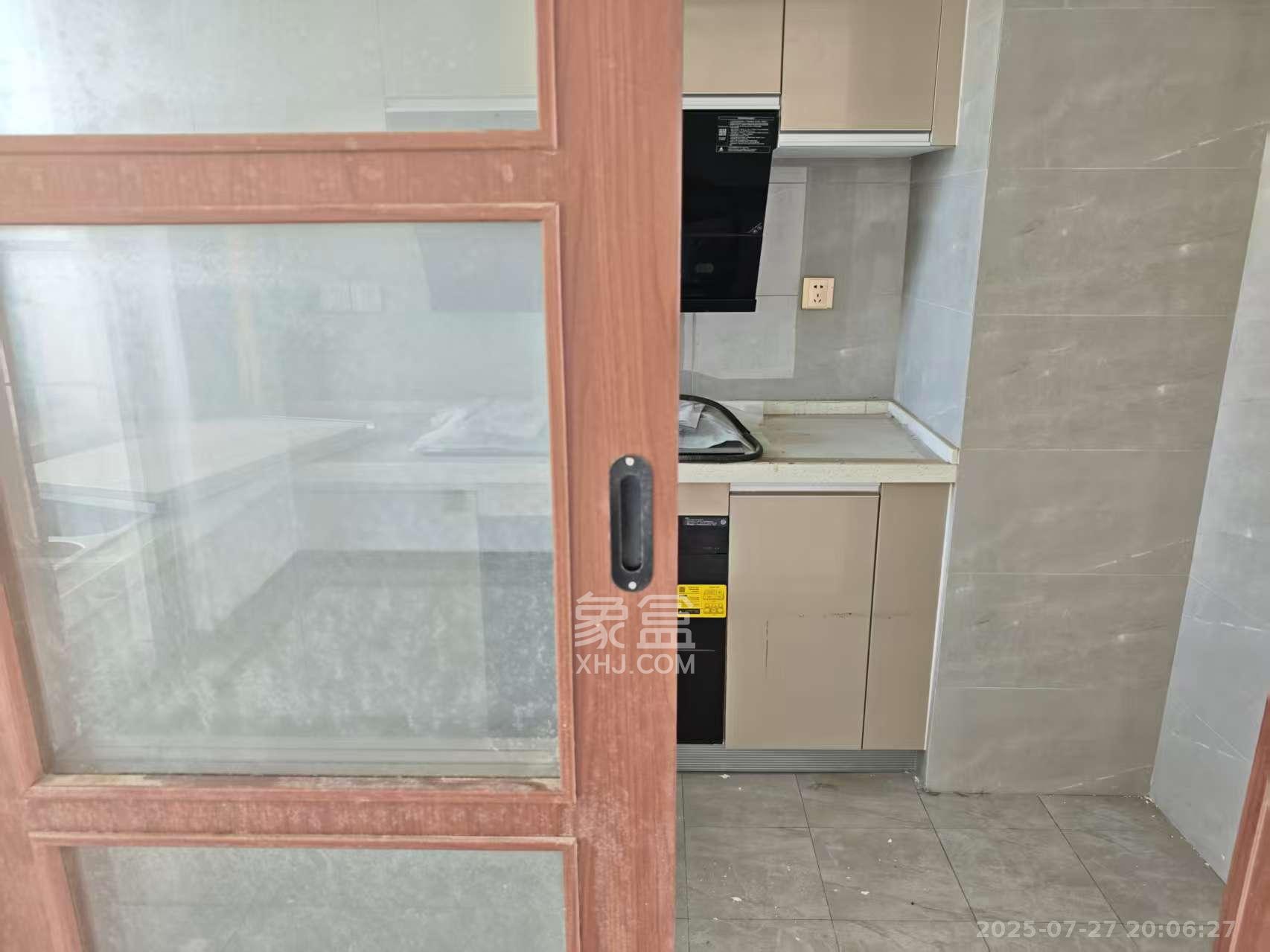 绿地长沙城际空间站（柏仕佳苑）  4室2厅2卫    4200.0元/月室内图