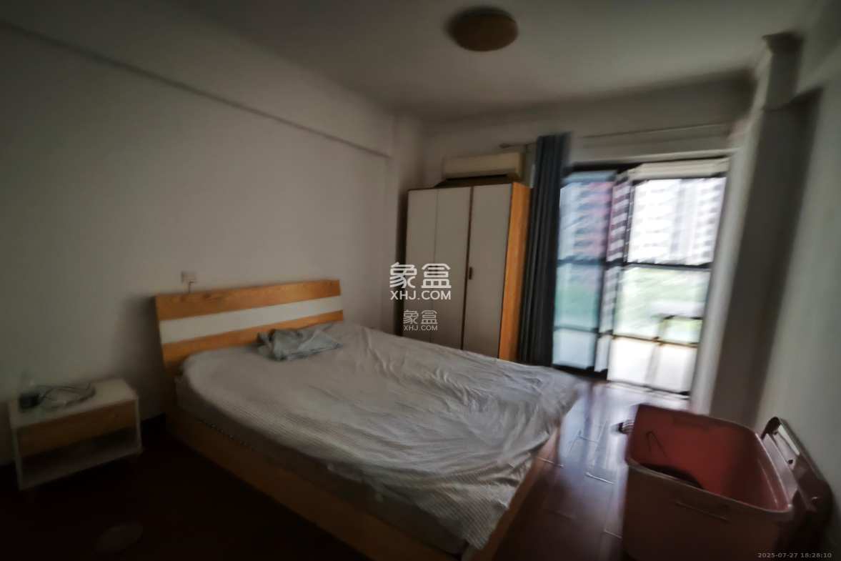 珠江花城二期扶水岸  1室1厅1卫    800.0元/月 珠江花城二期扶水岸  1室1厅1卫    800.0元/月室内图