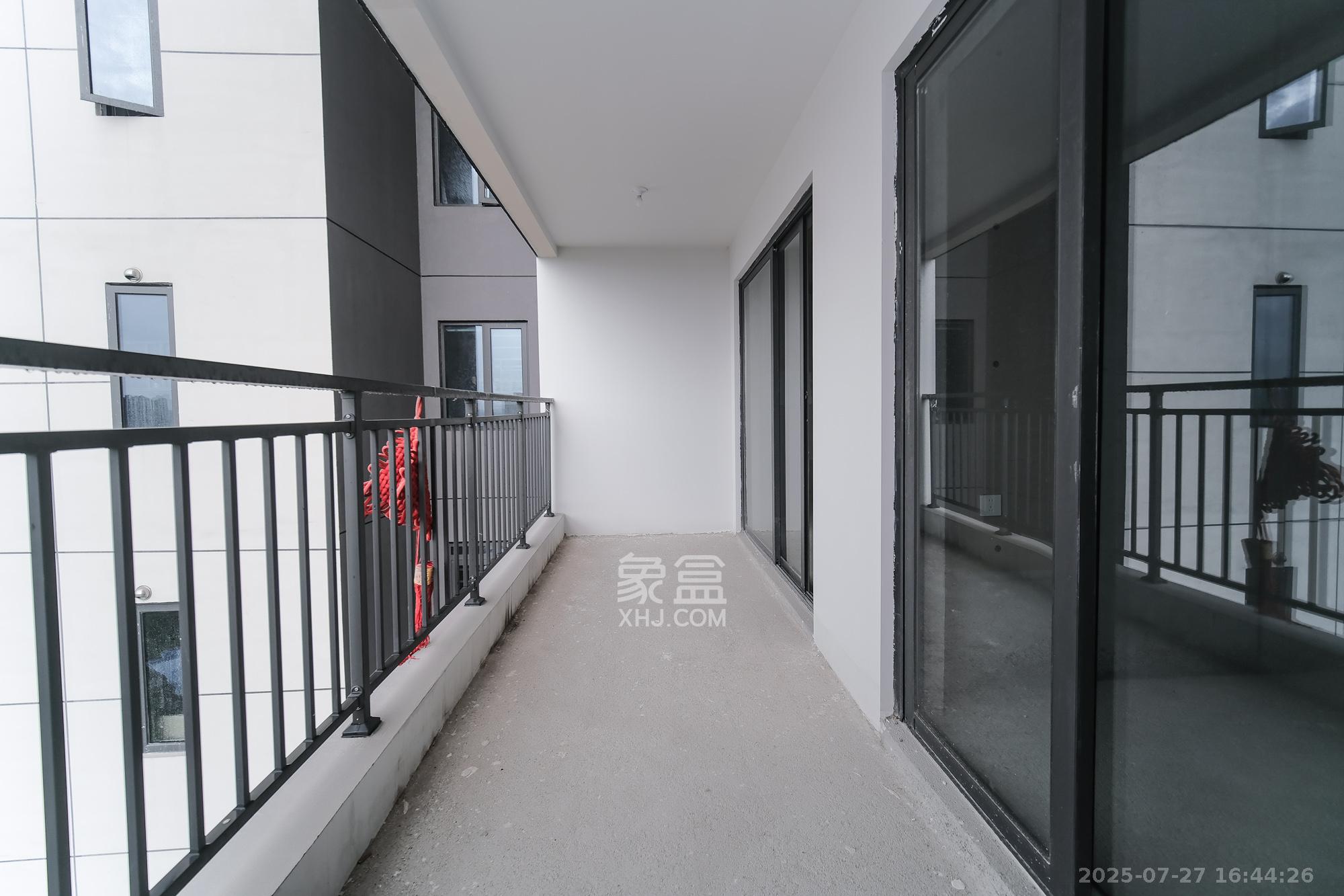 和顺府  4室2厅0卫    135.0万 和顺府  4室2厅0卫    135.0万阳台