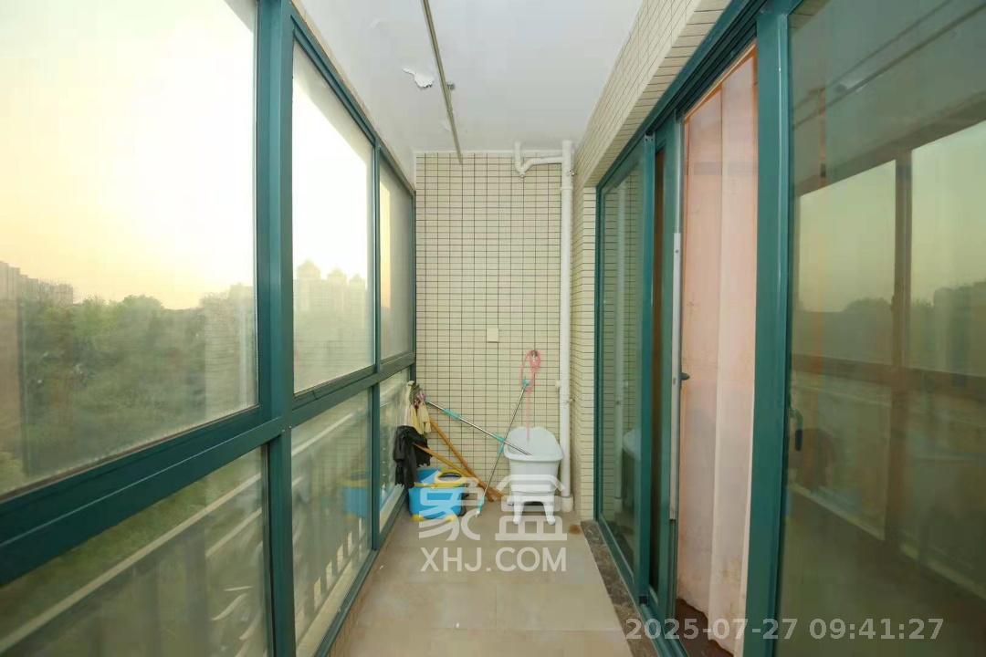 恒大城  2室1厅1卫   2300.00元/月室内图