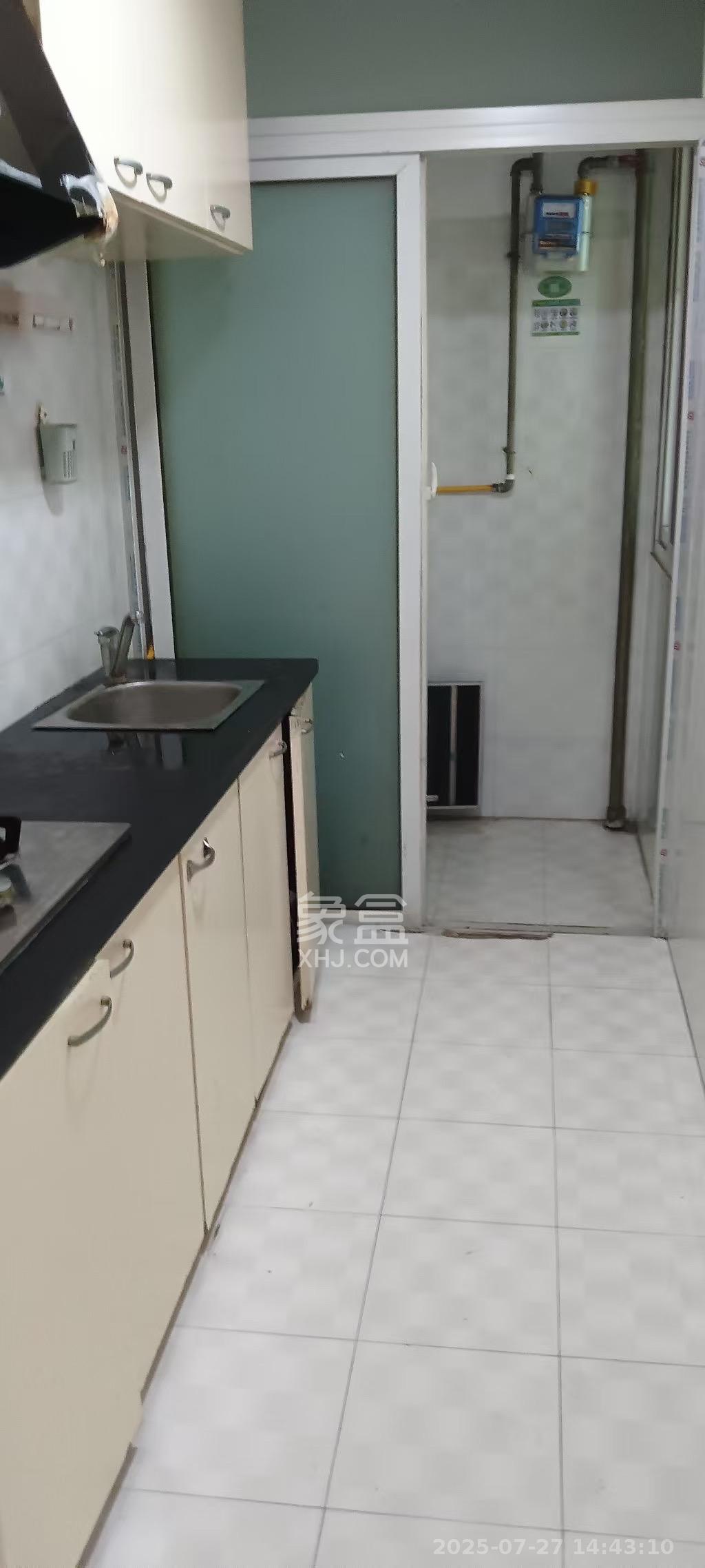 都市晨光 1室1厅1卫 1600.0元/月 都市晨光 1室1厅1卫 1600.0元/月室内图